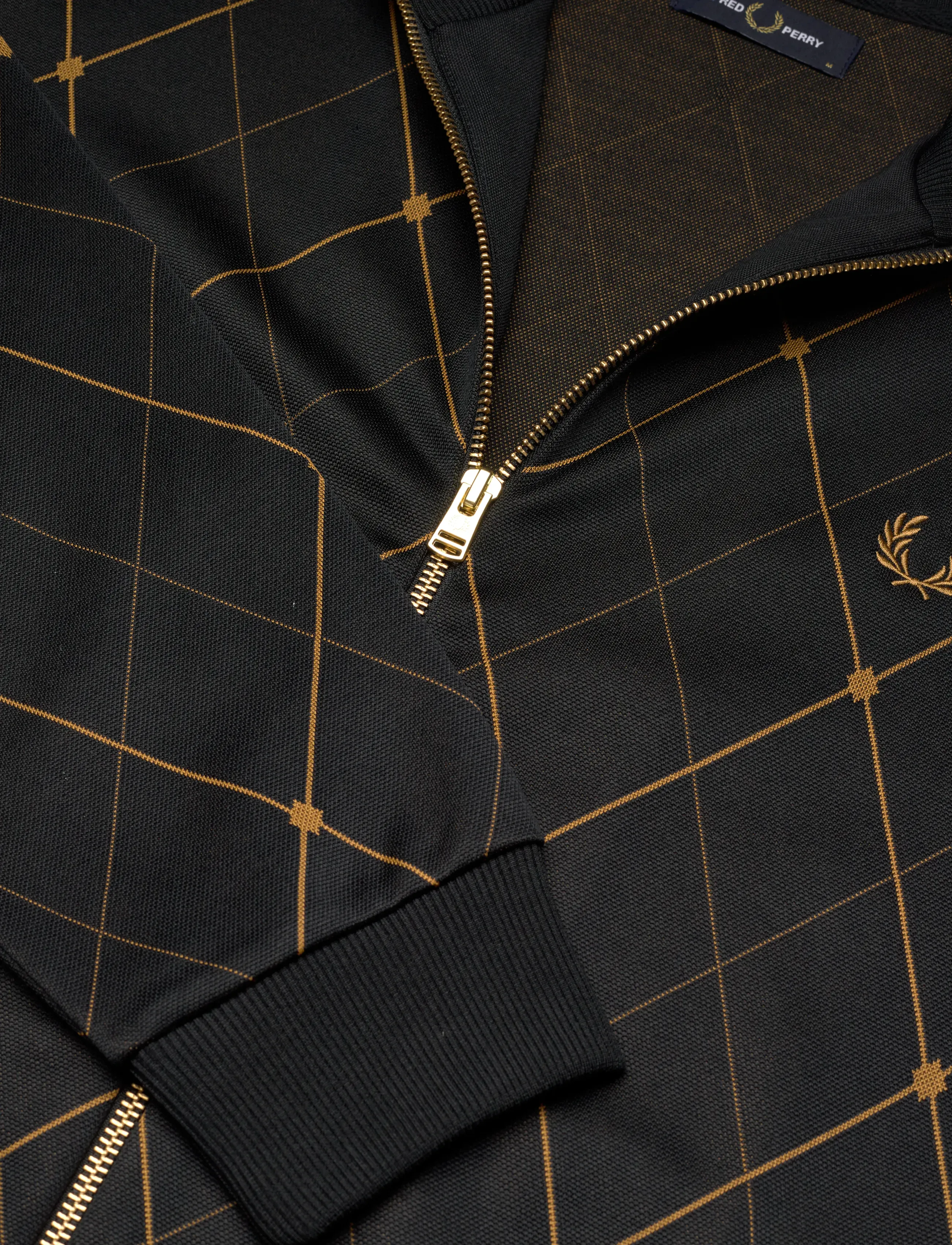 Fred Perry - ARGYLE TRACK JACKET - kevadjoped - black - 4