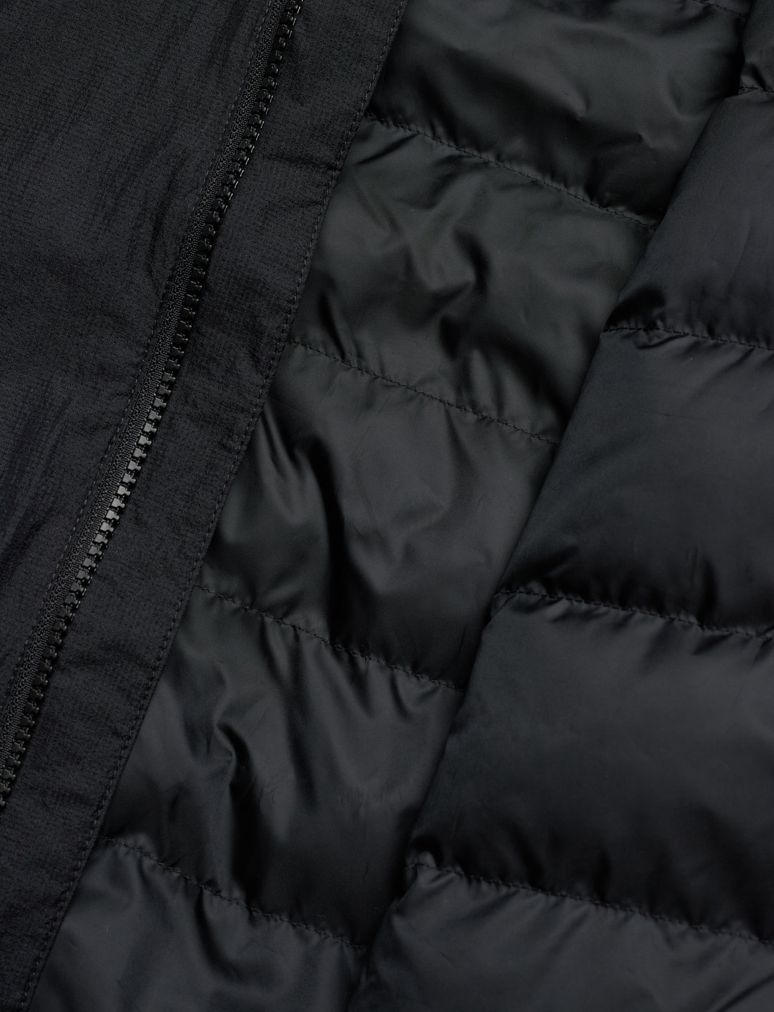 Fred Perry Insulated Hooded Jkt 229 . Buy Padded jackets from