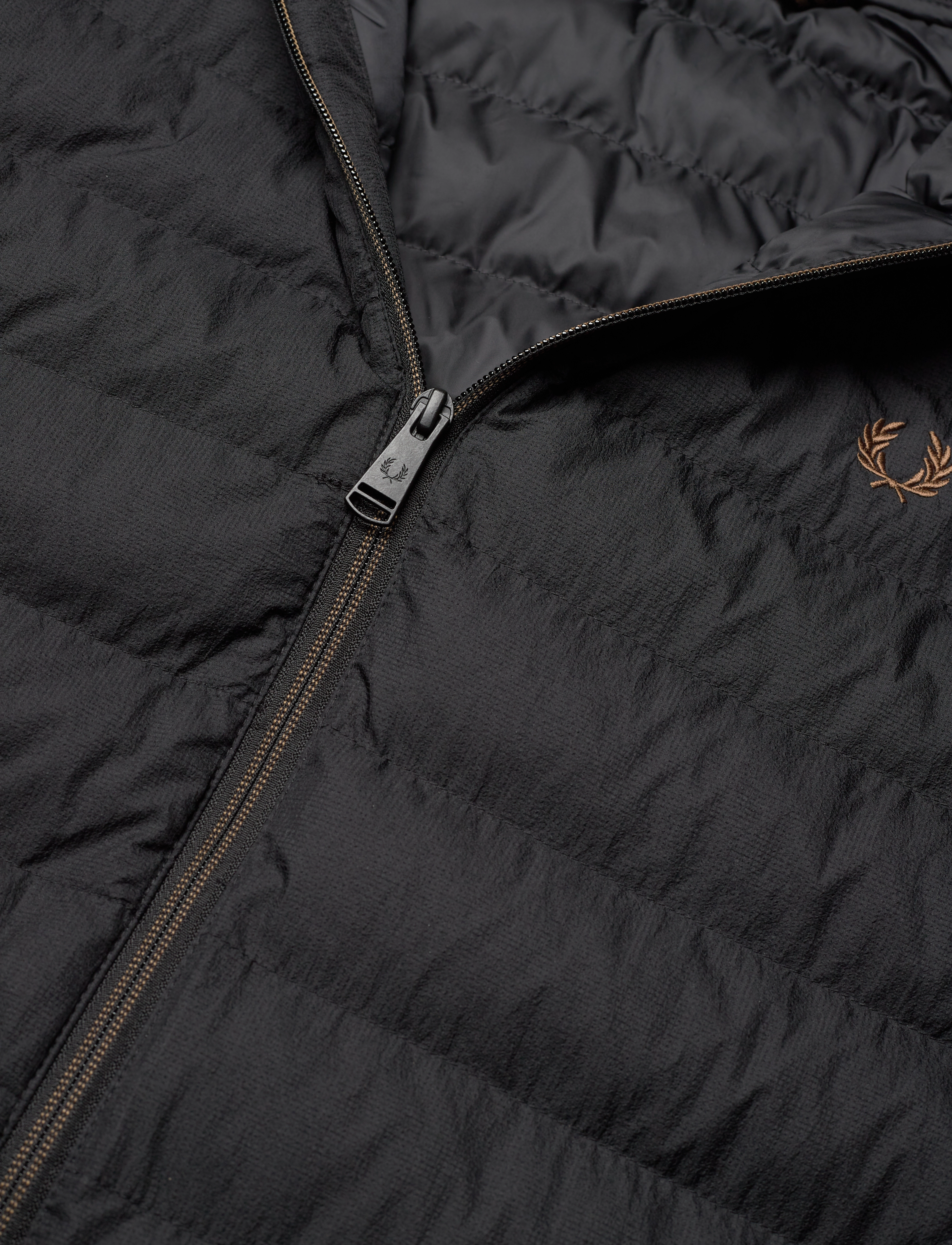 Fred Perry - INSULATED JACKET - black - 2