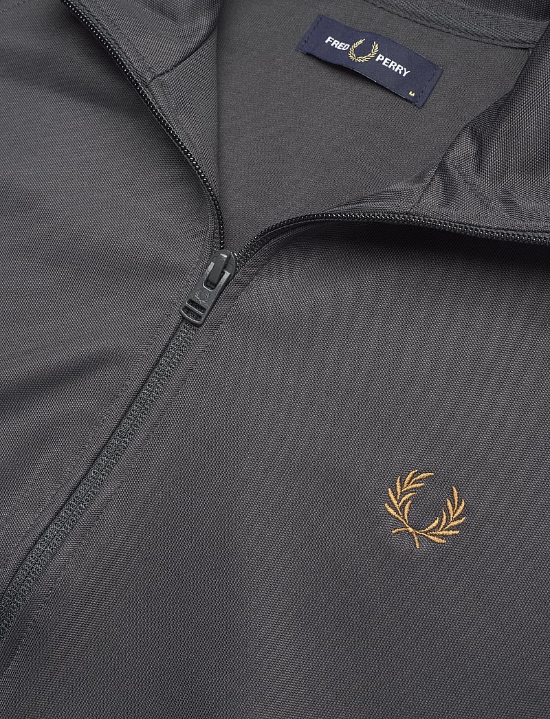 Fred Perry Contrast Tape Trk Jkt – sweatshirts – shop på Booztlet