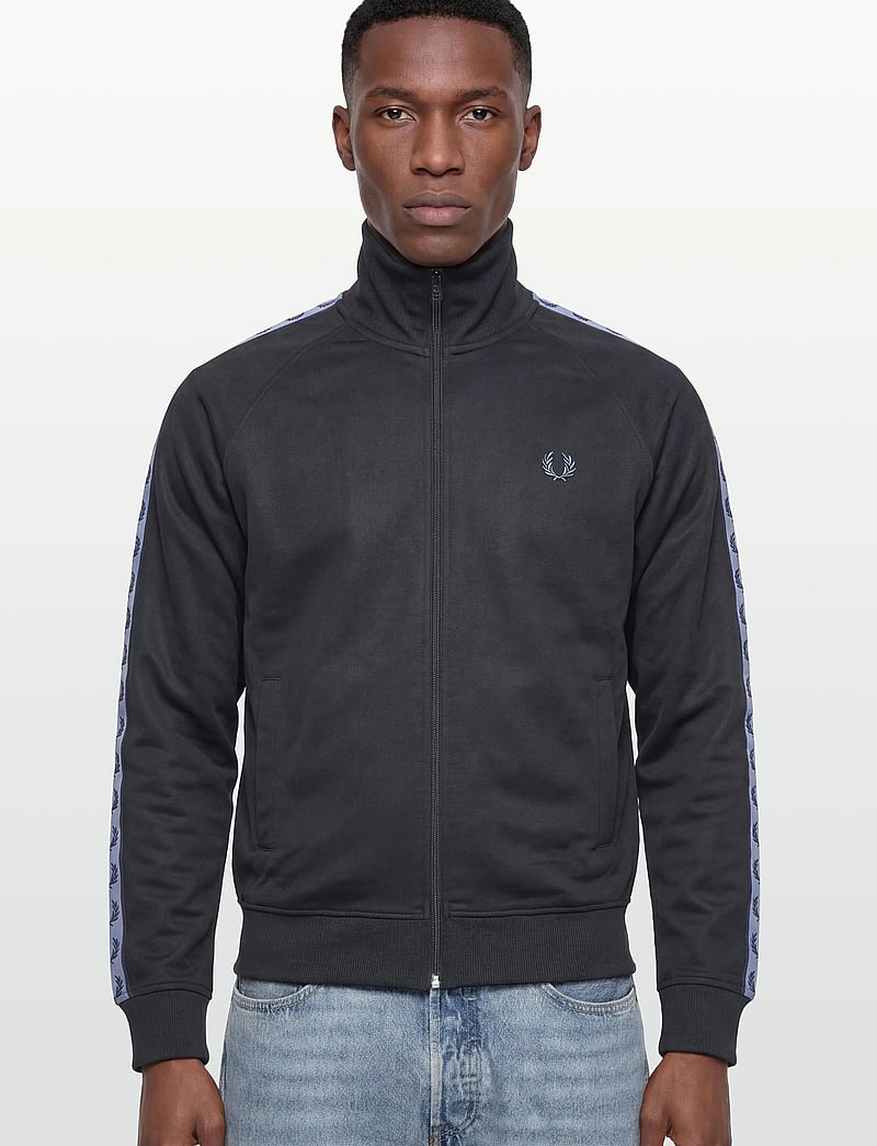 Fred Perry - CONTRAST TAPE TRACK JKT - oberteile - nvy/acebl/tnsbl - 5