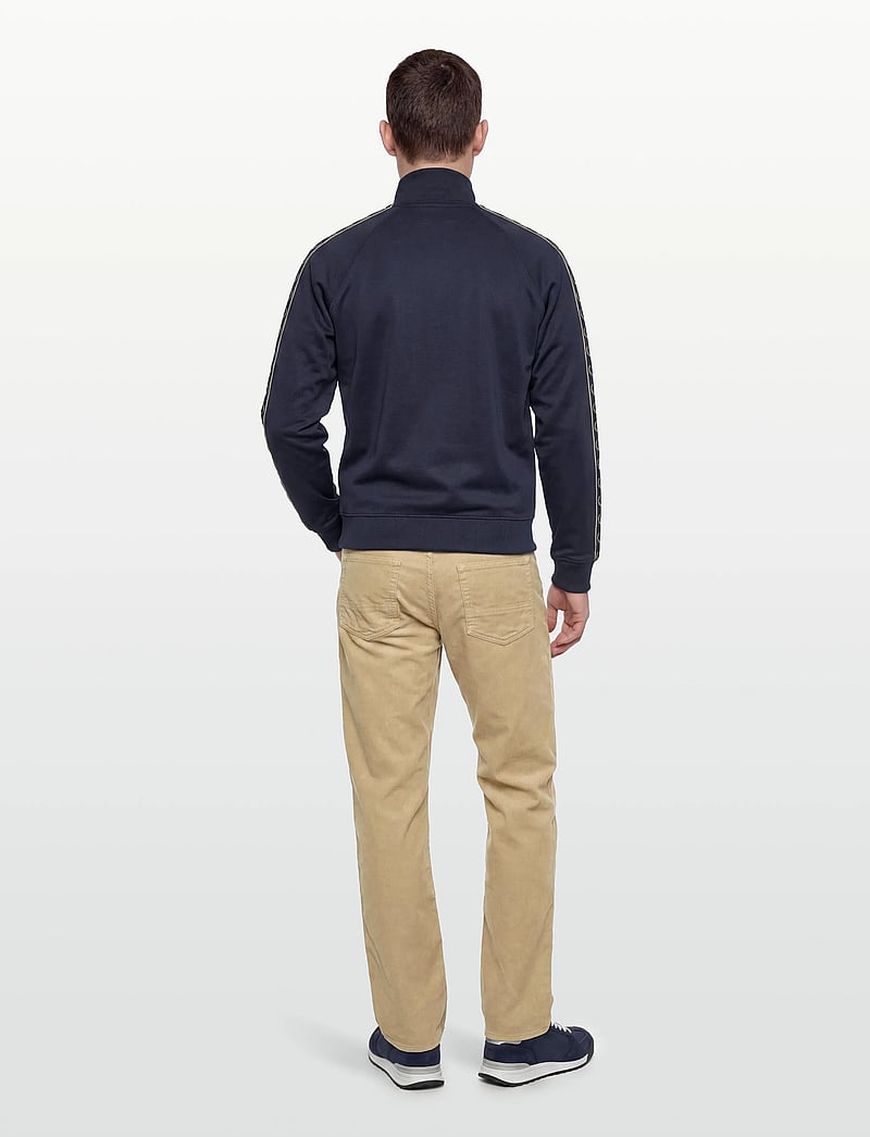 Fred Perry - CONTRAST TAPE TRACK JKT - sweatshirts - tennisb/champagn - 4