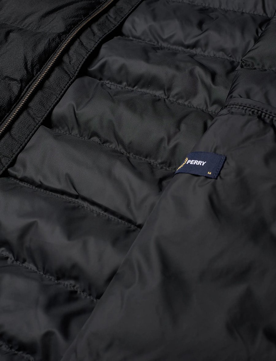 Fred Perry - HOODED INSULATED JKT - daunenjacken - black - 4