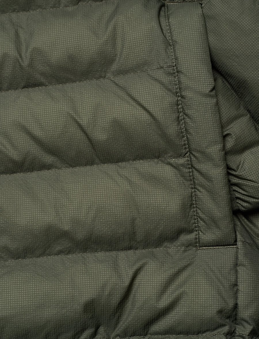 Fred Perry - HOODED INSULATED JKT - dunjakker - lrl wrth green - 3