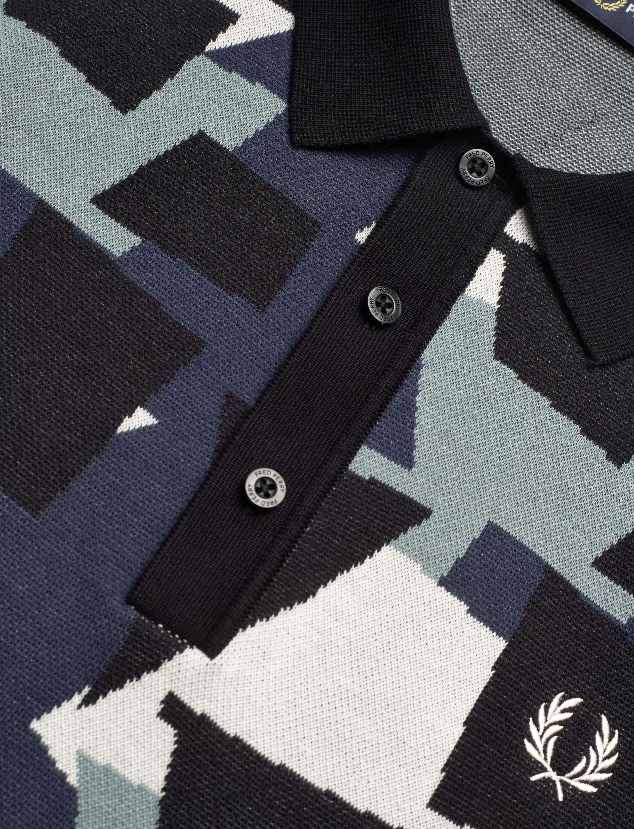 Fred Perry - FRAGMENT JACQUARD KNIT SHIRT - kootud polosärgid - black - 5