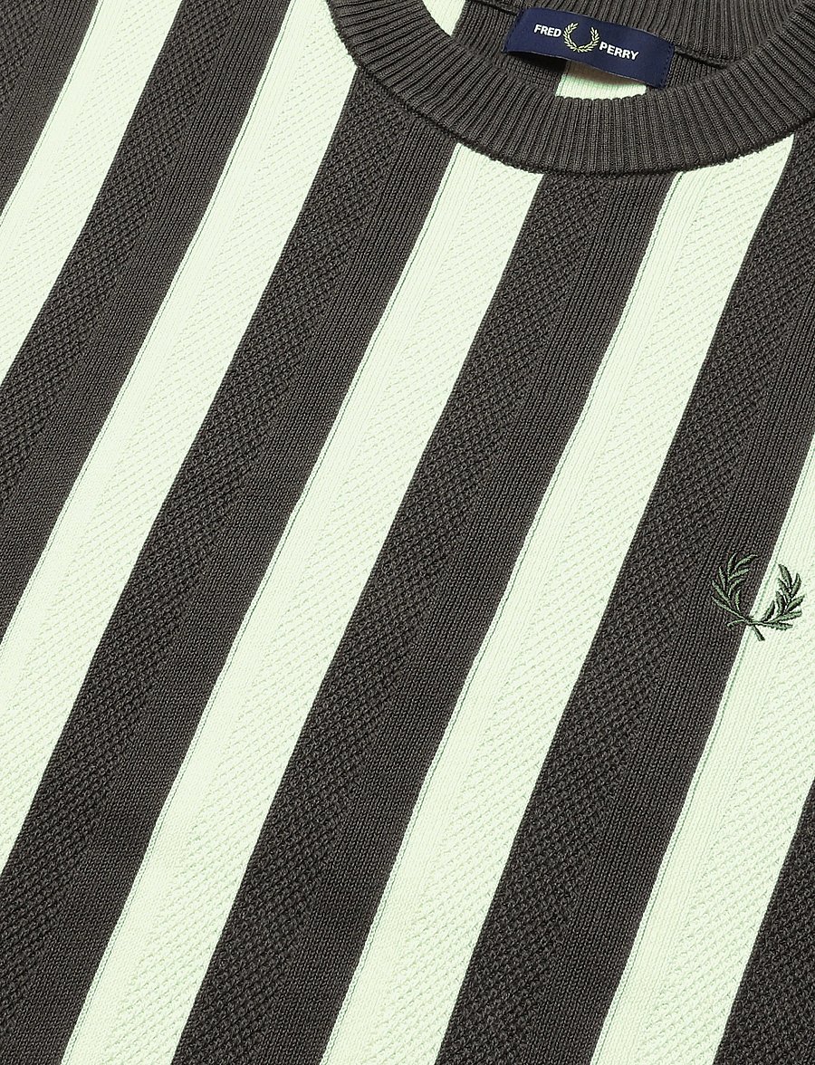 Fred Perry - TEXTURED STRIPE JUMPER - rund hals - field green - 4