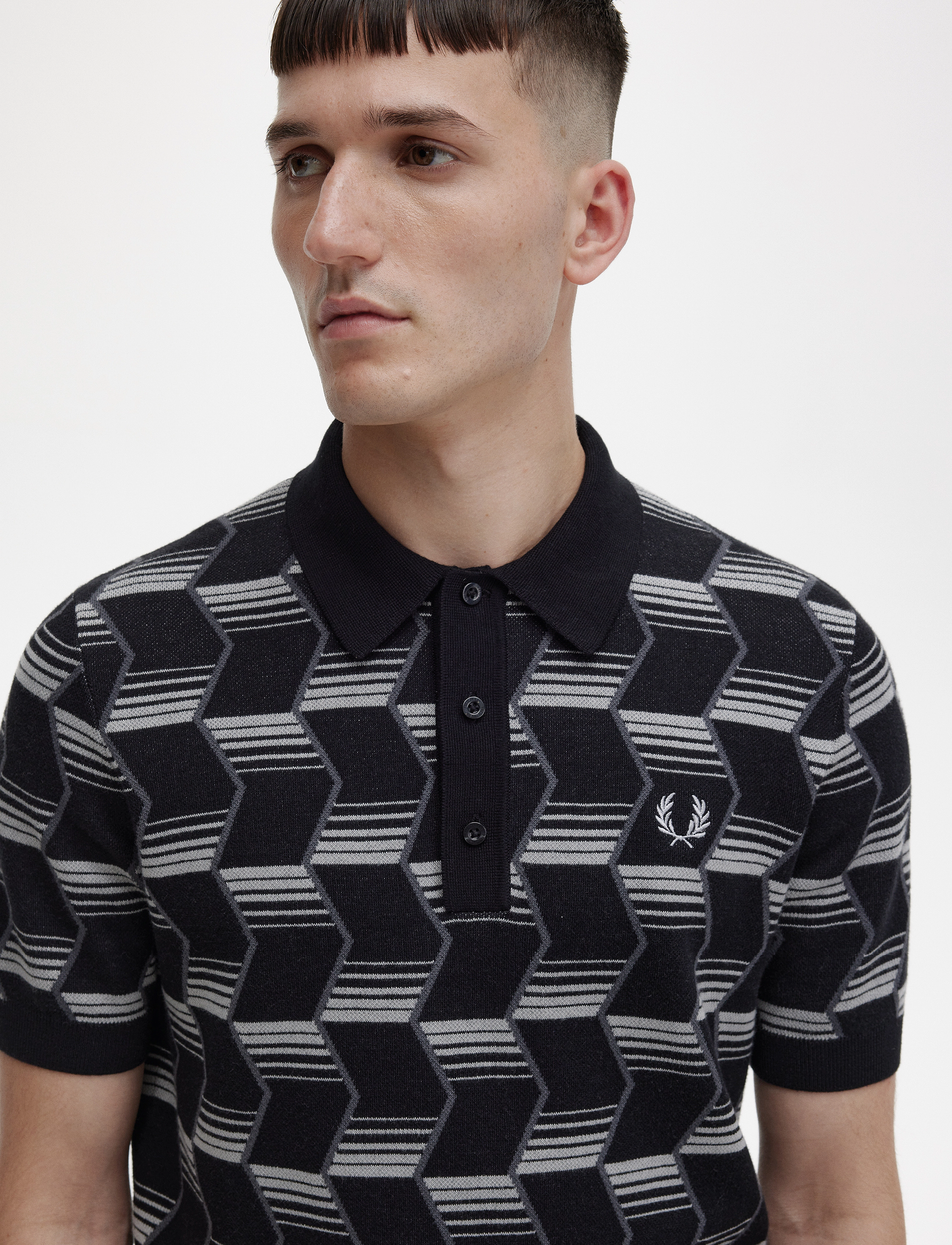 Fred Perry - CHEVRON STRIPE KNIT SHIRT - black - 4