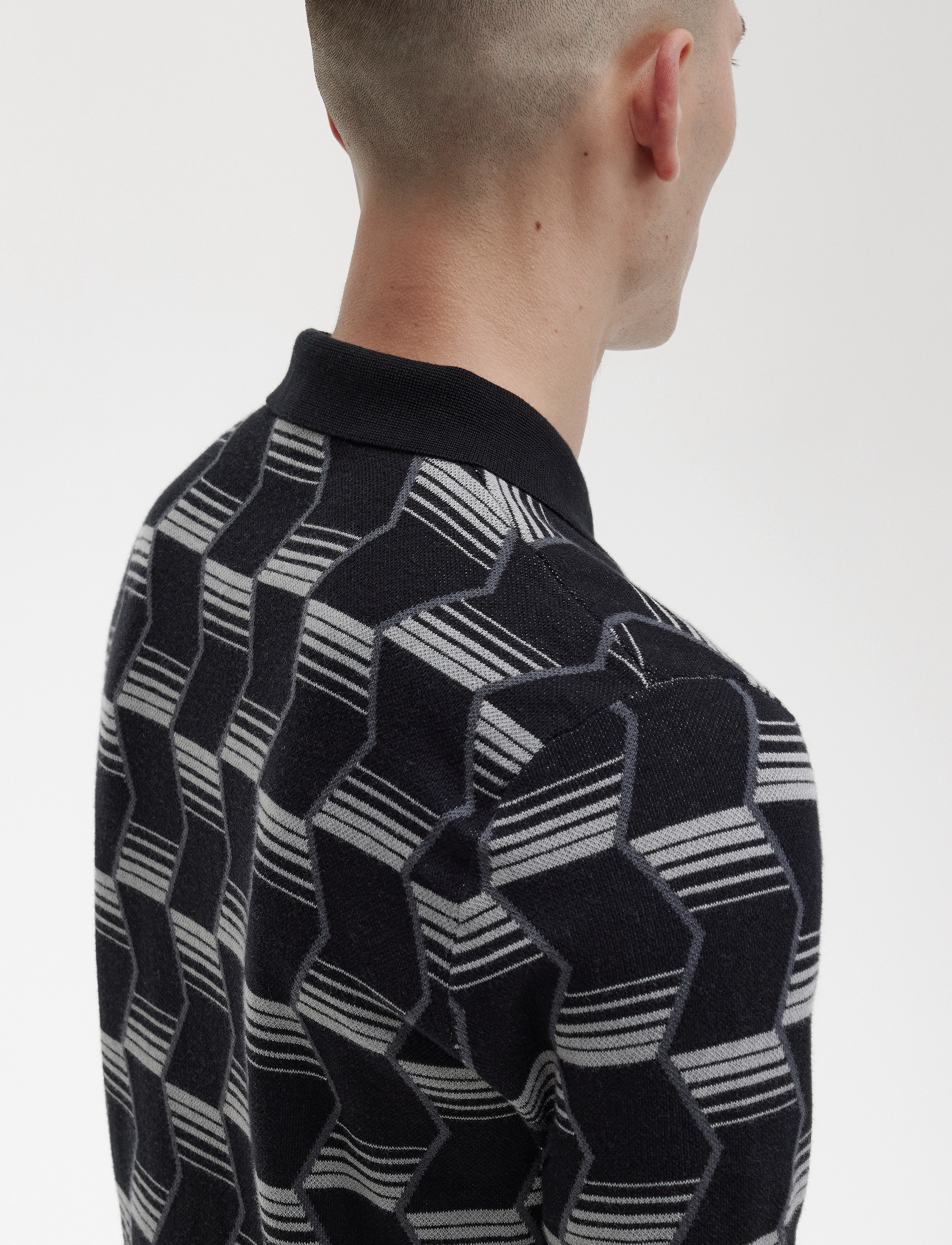 Fred Perry - CHEVRON STRIPE KNIT SHIRT - black - 5