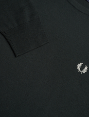 Fred Perry - CLASSIC C/N JUMPER - trøjer - night green - 2