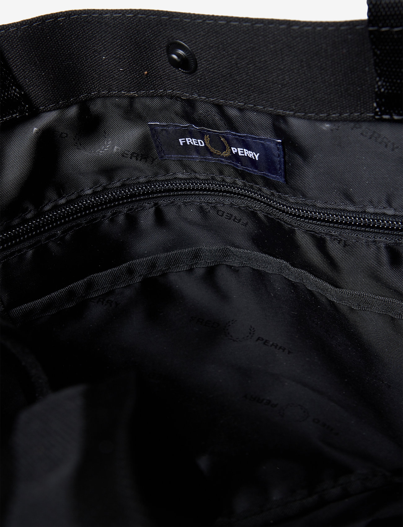 Fred Perry - DISC GRAPHIC TOTE - black - 3