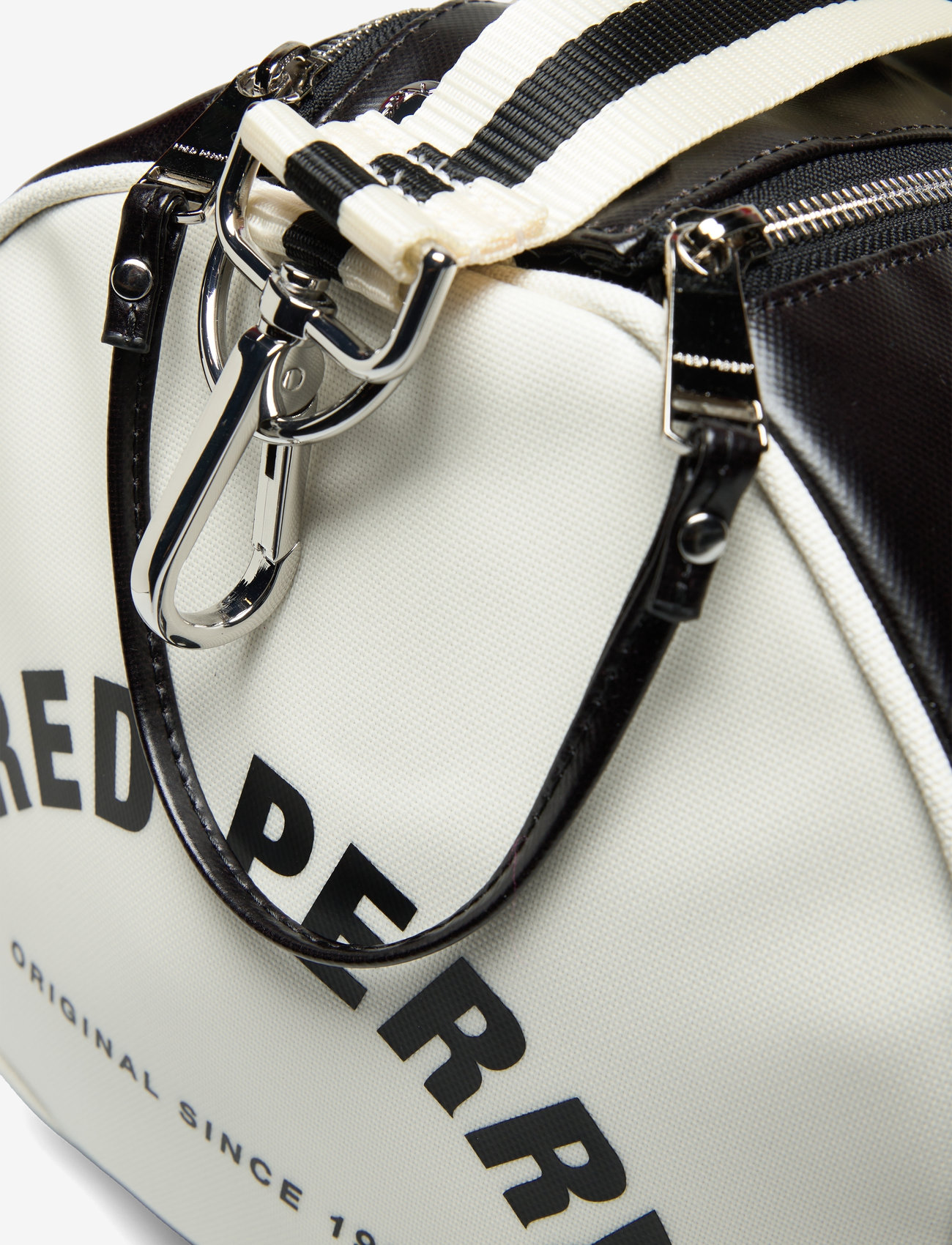 Fred Perry - CLASSIC BARREL BAG - nach anlass kaufen - black/ecru - 4