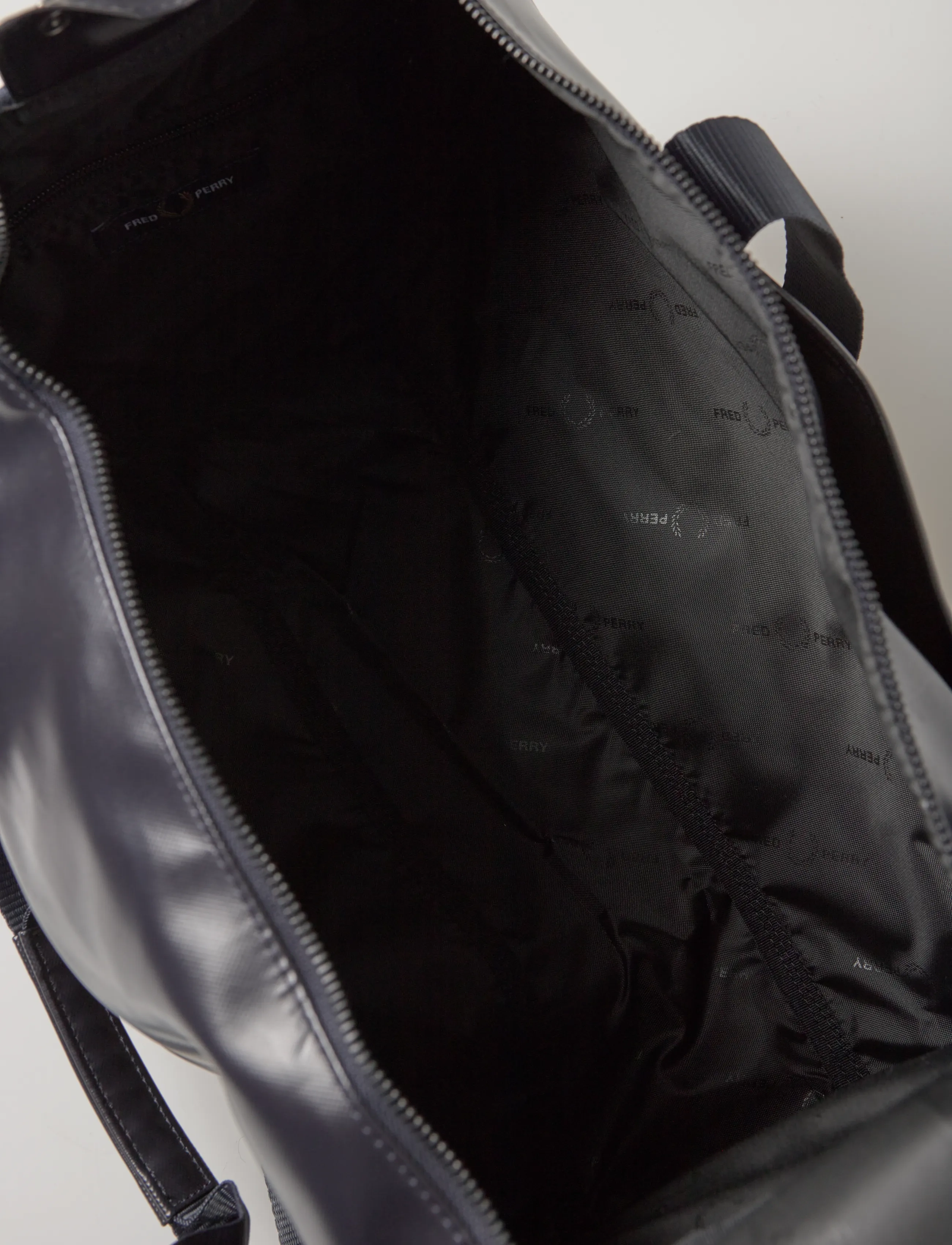 Fred Perry - TONAL CLASSIC BARREL BAG - navy - 4