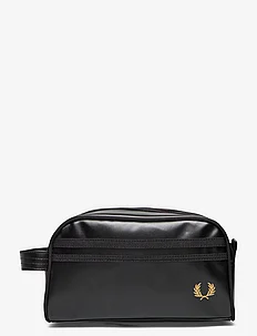COATED POLYESTER WASH BAG, Fred Perry