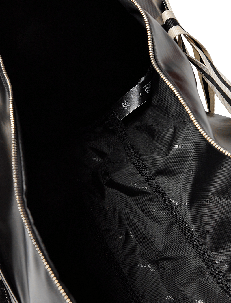 Fred Perry - CLASSIC LARGE BARREL BAG - nach anlass kaufen - black/ ecru - 4