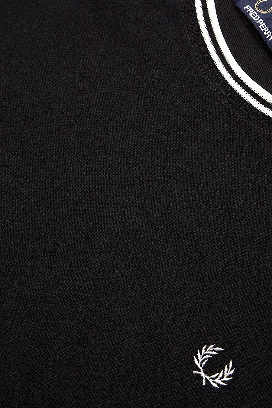 Fred Perry - TWIN TIPPED T-SHIRT - short-sleeved t-shirts - black - 3