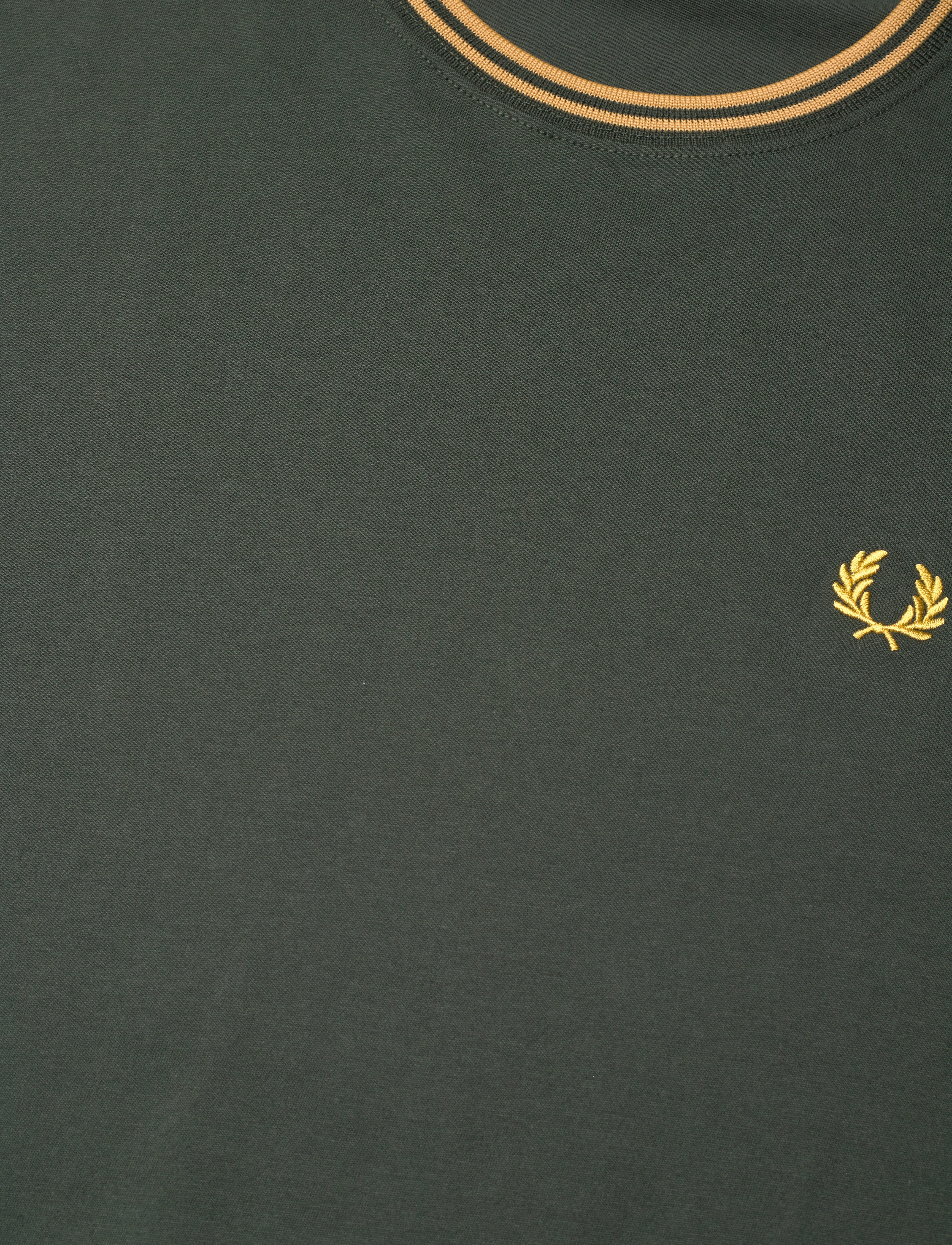 Fred Perry - TWIN TIPPED T-SHIRT - kortærmede t-shirts - crt grn/hnycmb - 2
