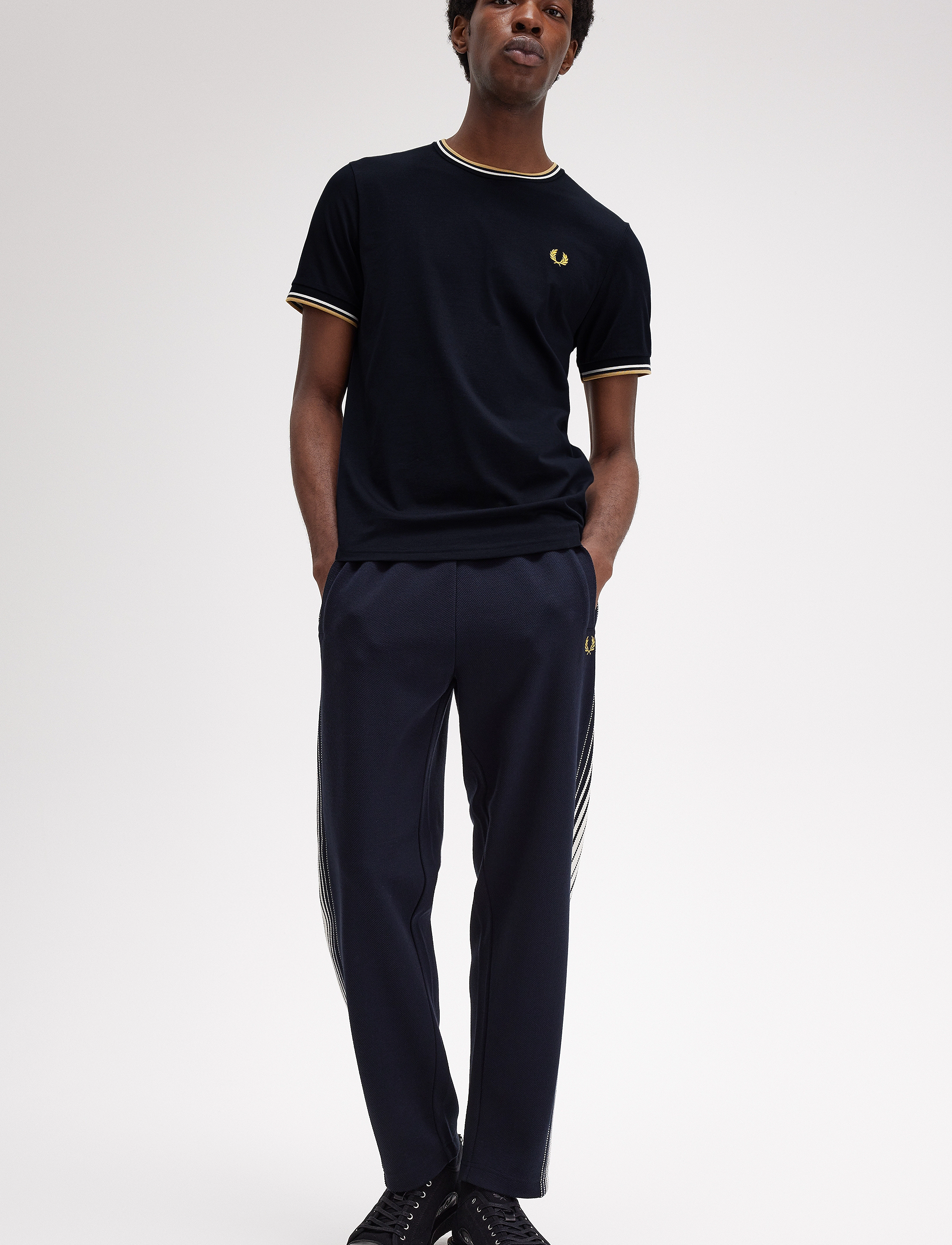 Fred Perry - TWIN TIPPED T-SHIRT - kurzärmelig - navy/ecru/honeycomb - 4