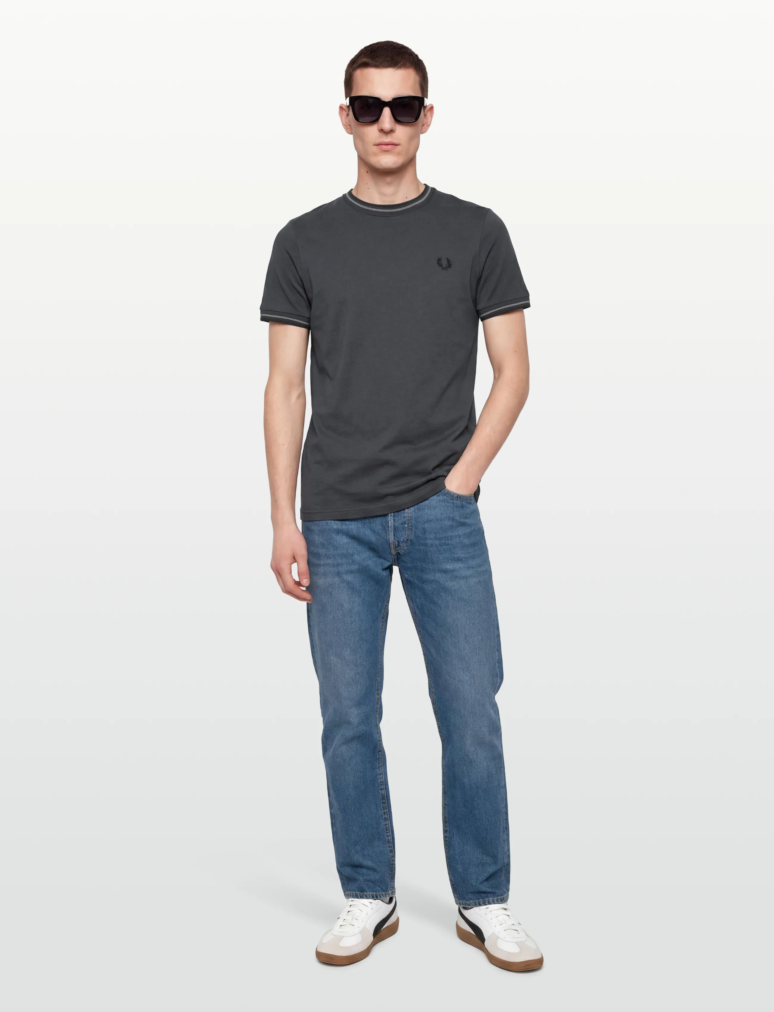 Fred Perry TWIN TIPPED T-SHIRT - Fred Perry - DRKAIR/SPBL/BLK / grey