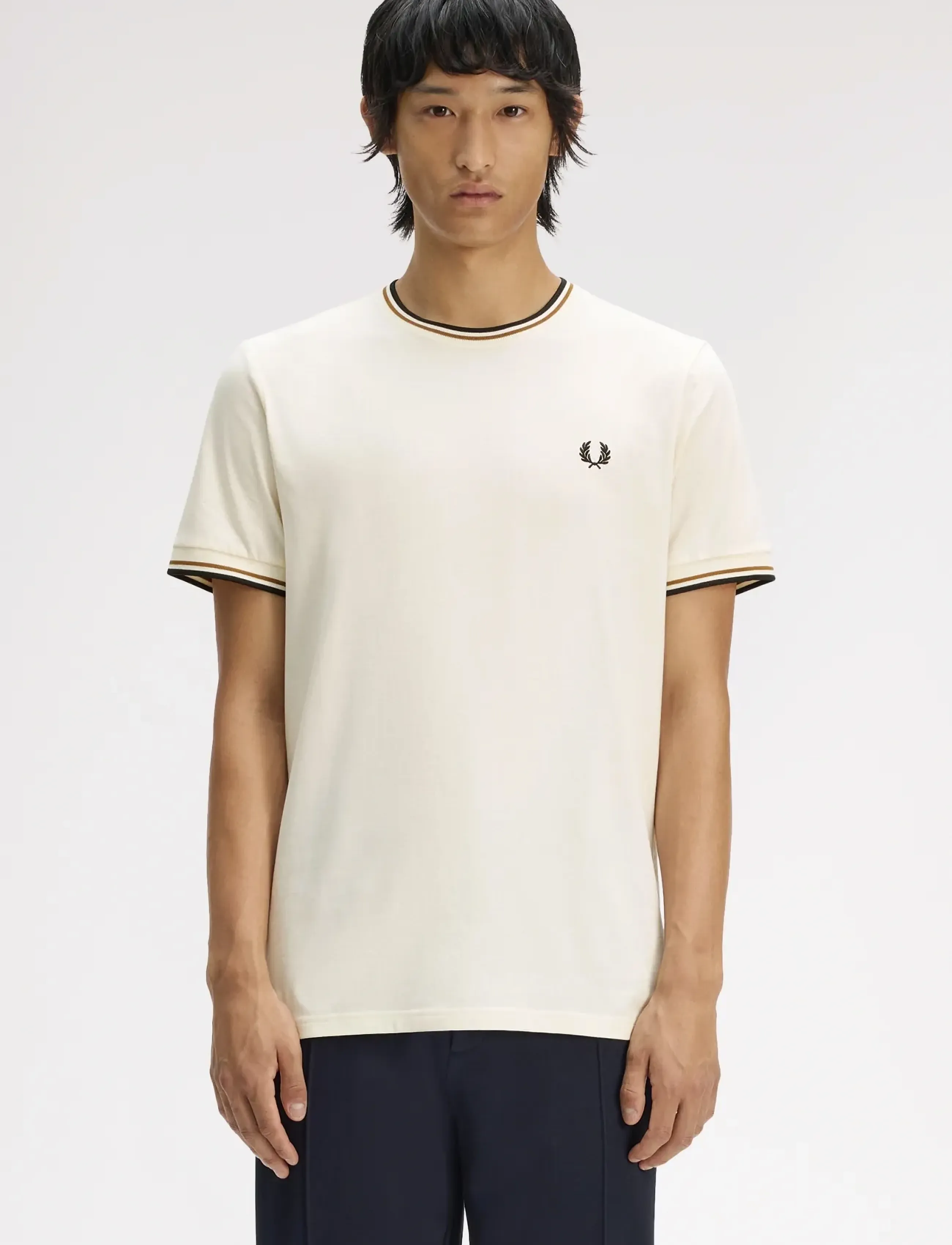 Fred Perry - TWIN TIPPED T-SHIRT - lühikeste varrukatega t-särgid - ecru / dark carmel / black - 0