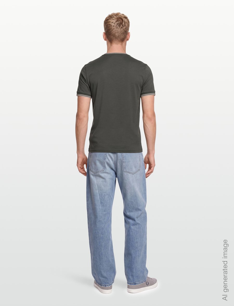 Fred Perry - TWIN TIPPED T-SHIRT - short-sleeved t-shirts - fieldgreen/oatme - 4