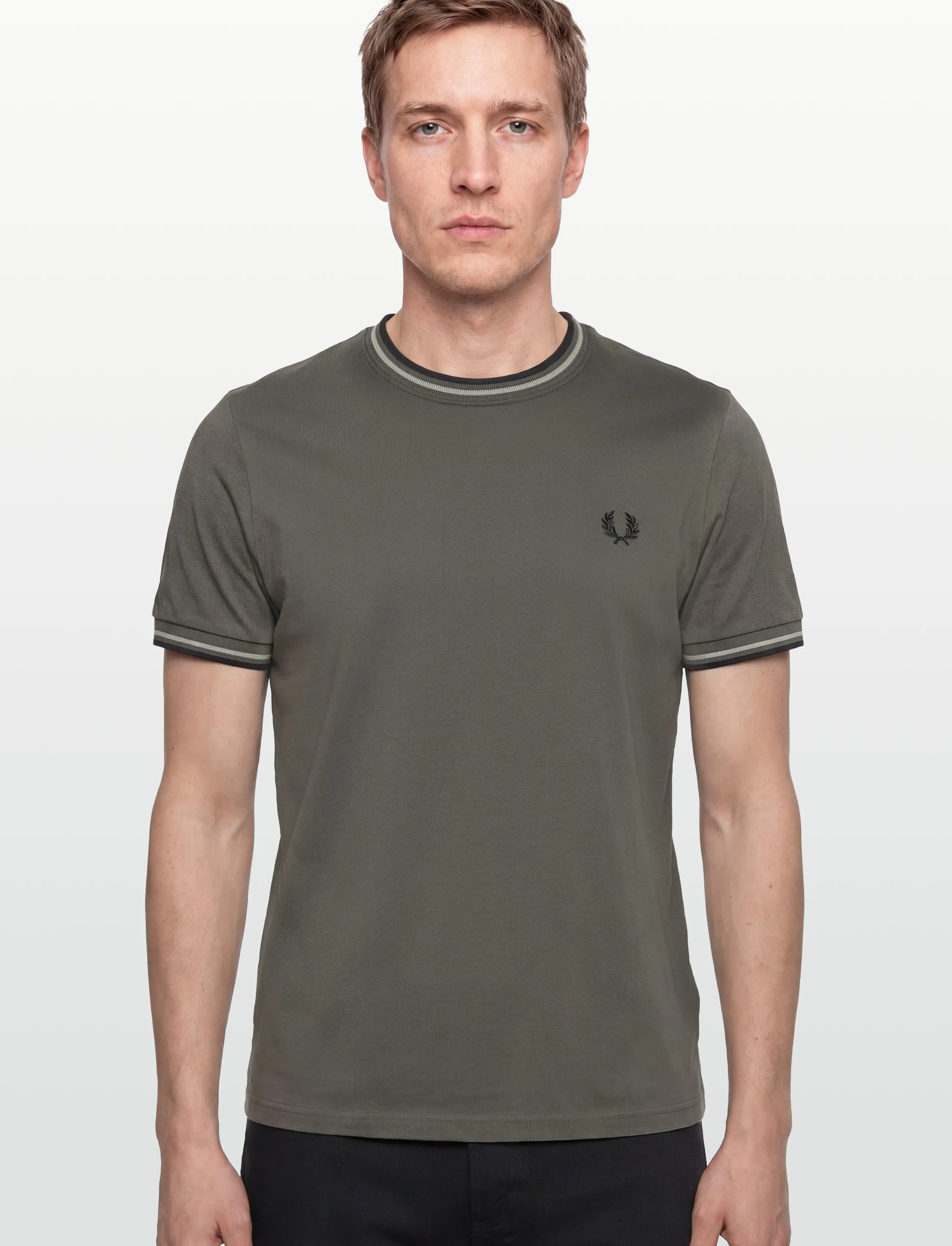 Fred Perry - TWIN TIPPED T-SHIRT - short-sleeved t-shirts - fldgr/seagrs/blk - 3