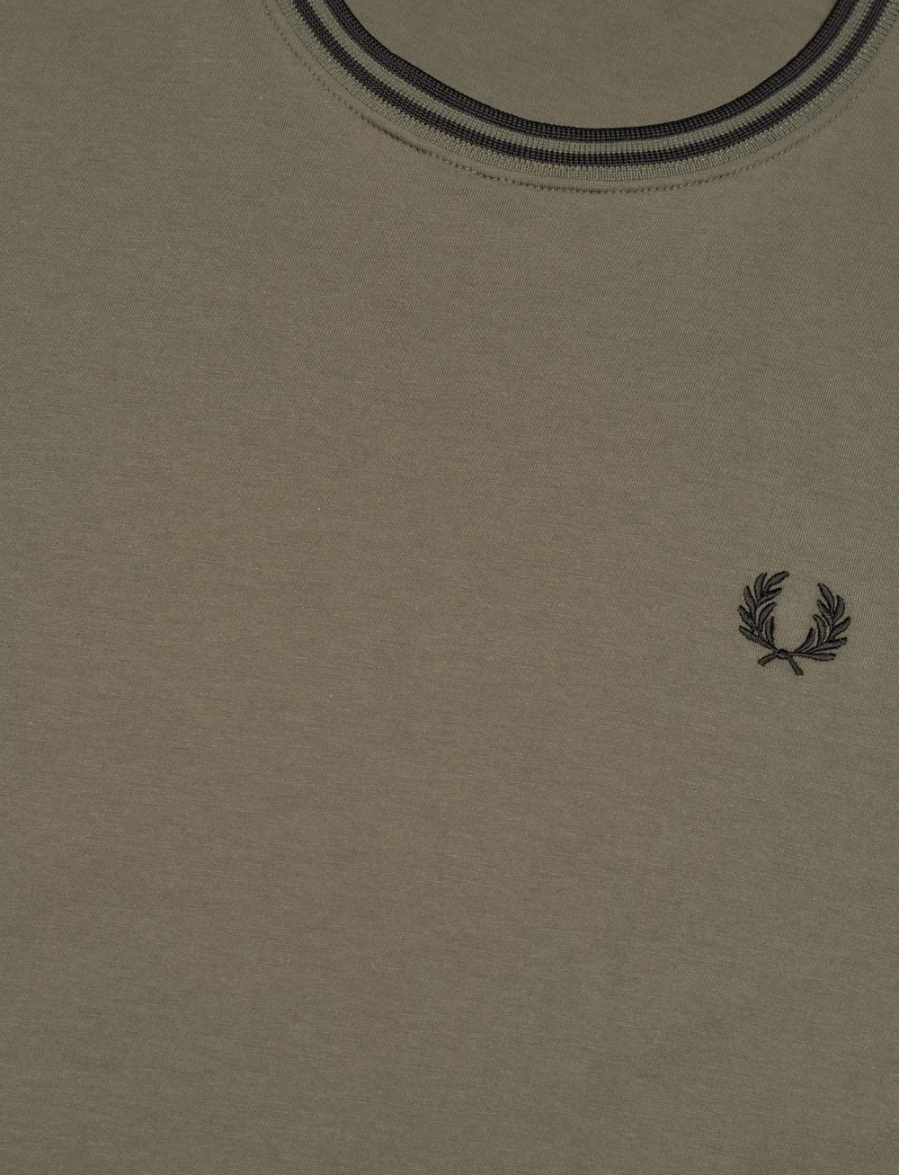 Fred Perry - TWIN TIPPED T-SHIRT - t-shirts - lrlwrthgreen/blk - 2