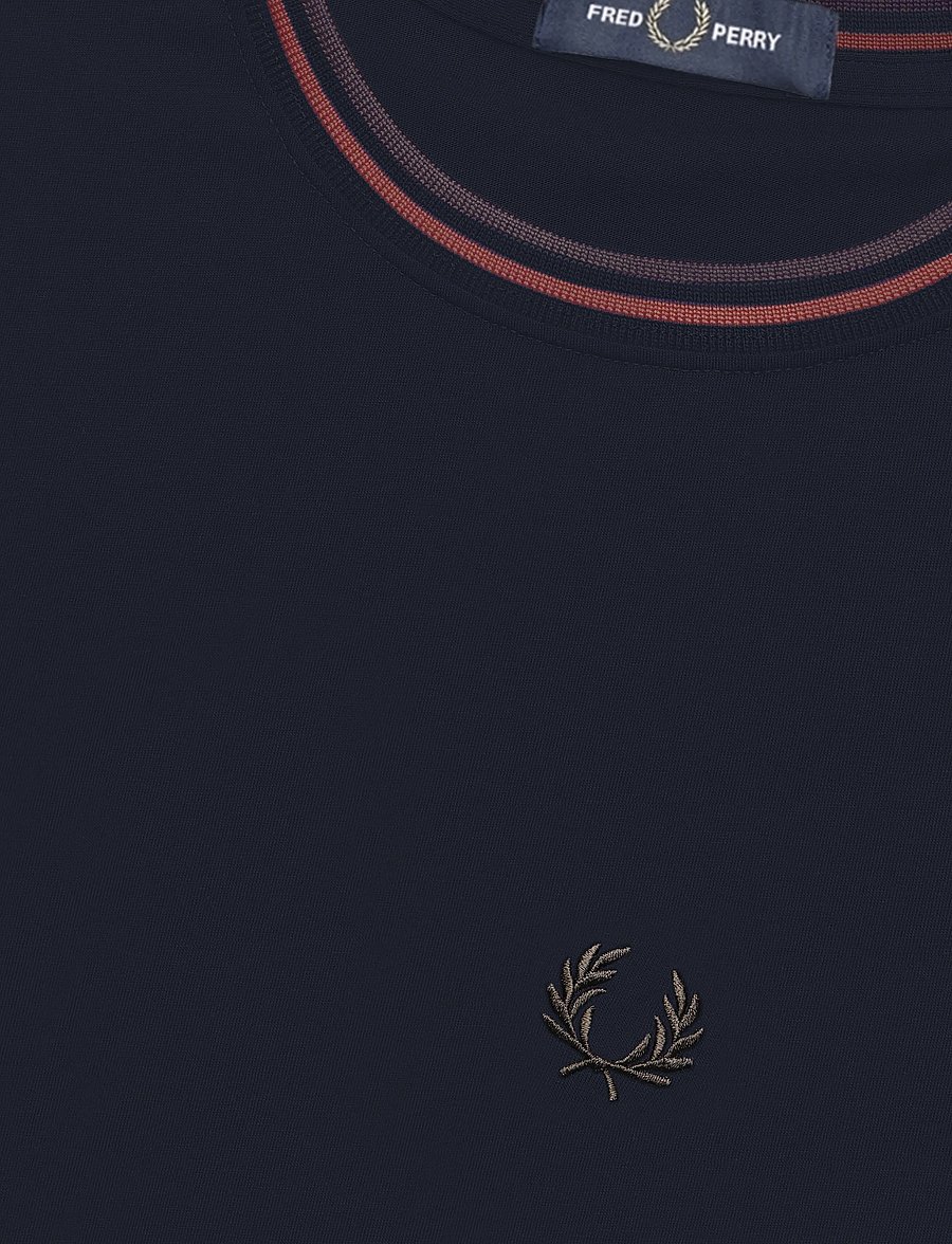 Fred Perry - TWIN TIPPED T-SHIRT - short-sleeved t-shirts - nvy/brndy/rchbrn - 2