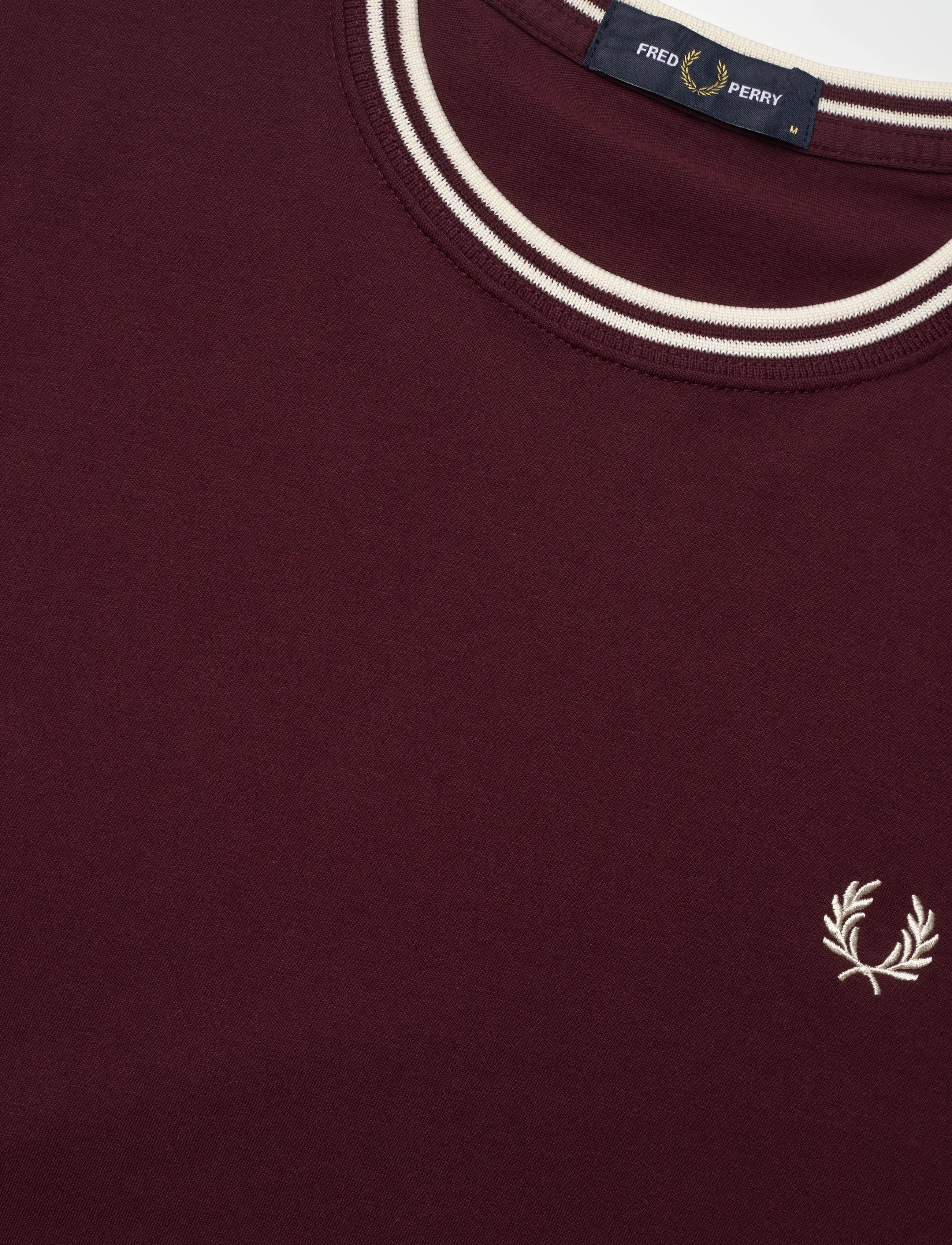 Fred Perry - TWIN TIPPED T-SHIRT - lühikeste varrukatega t-särgid - oxblood/ecru - 5
