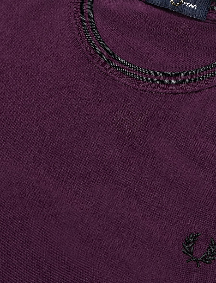 Fred Perry - TWIN TIPPED T-SHIRT - short-sleeved t-shirts - plum/black - 2