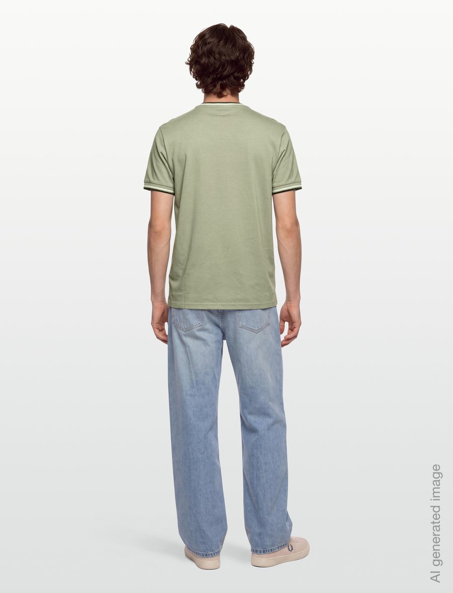 Fred Perry - TWIN TIPPED T-SHIRT - kurzärmelige t-shirts - seagrs/ecr/dkair - 4