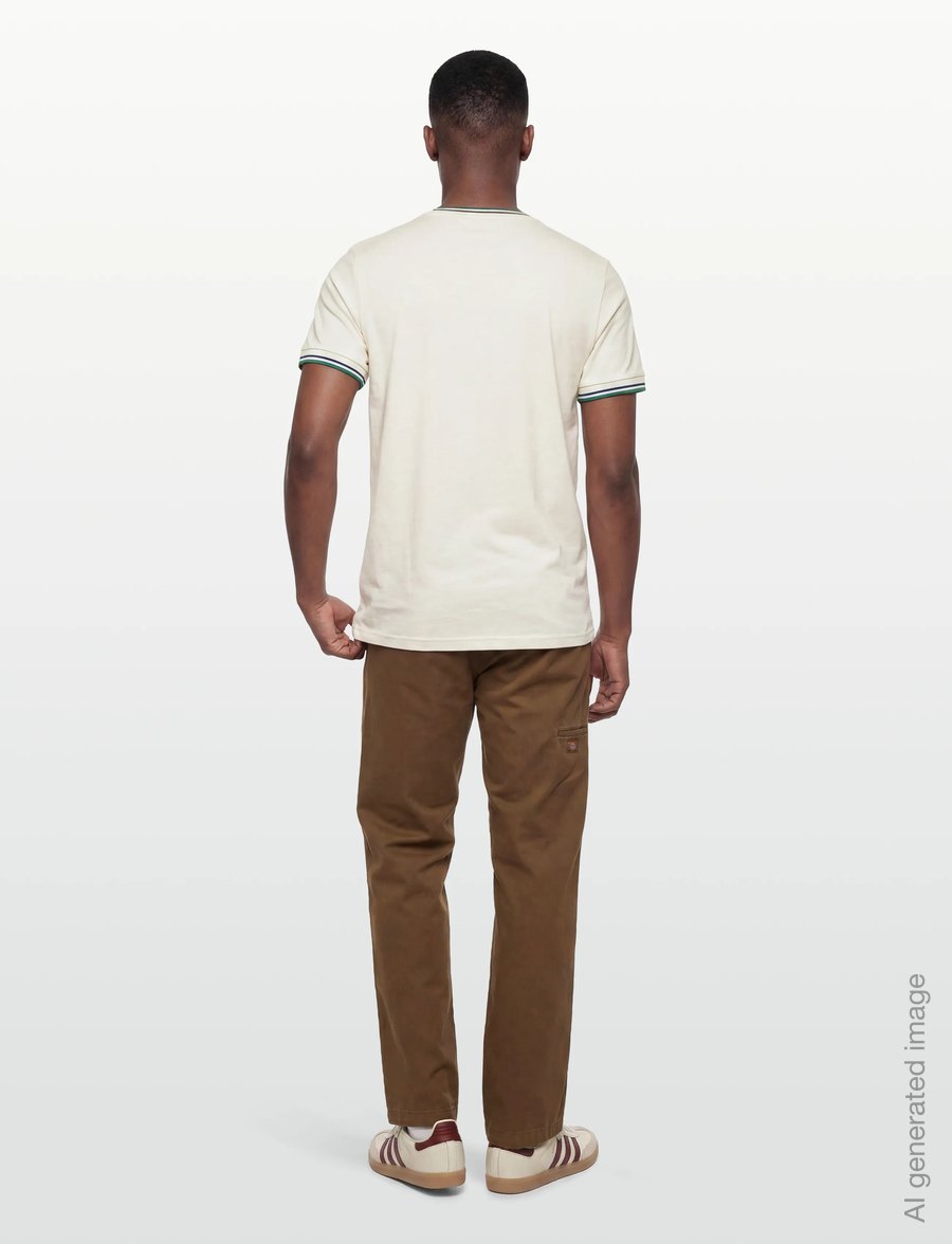 Fred Perry - TWIN TIPPED T-SHIRT - kurzärmelige t-shirts - snwh/depmn/sohec - 4