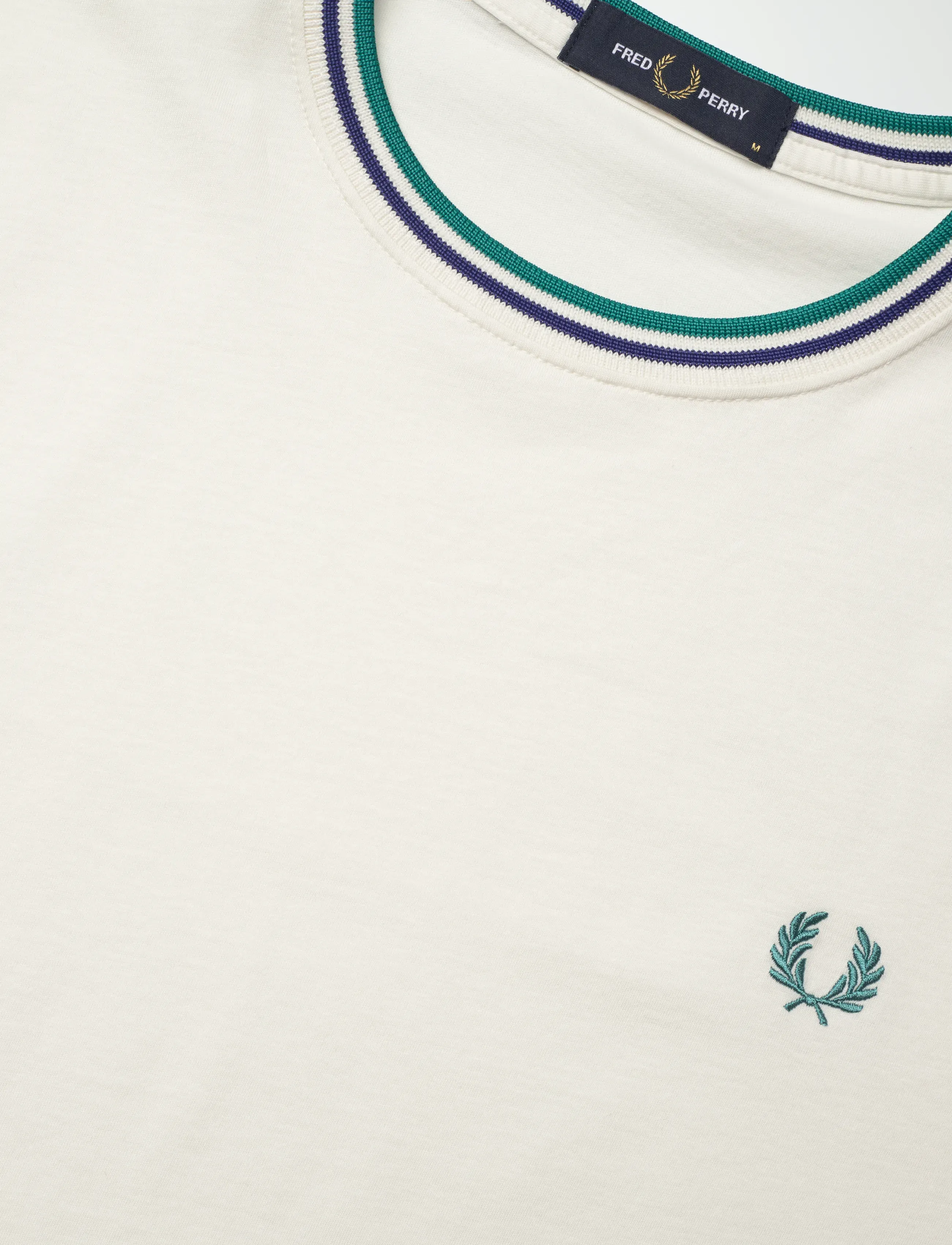 Fred Perry - TWIN TIPPED T-SHIRT - lühikeste varrukatega t-särgid - snwh/depmn/sohec - 5