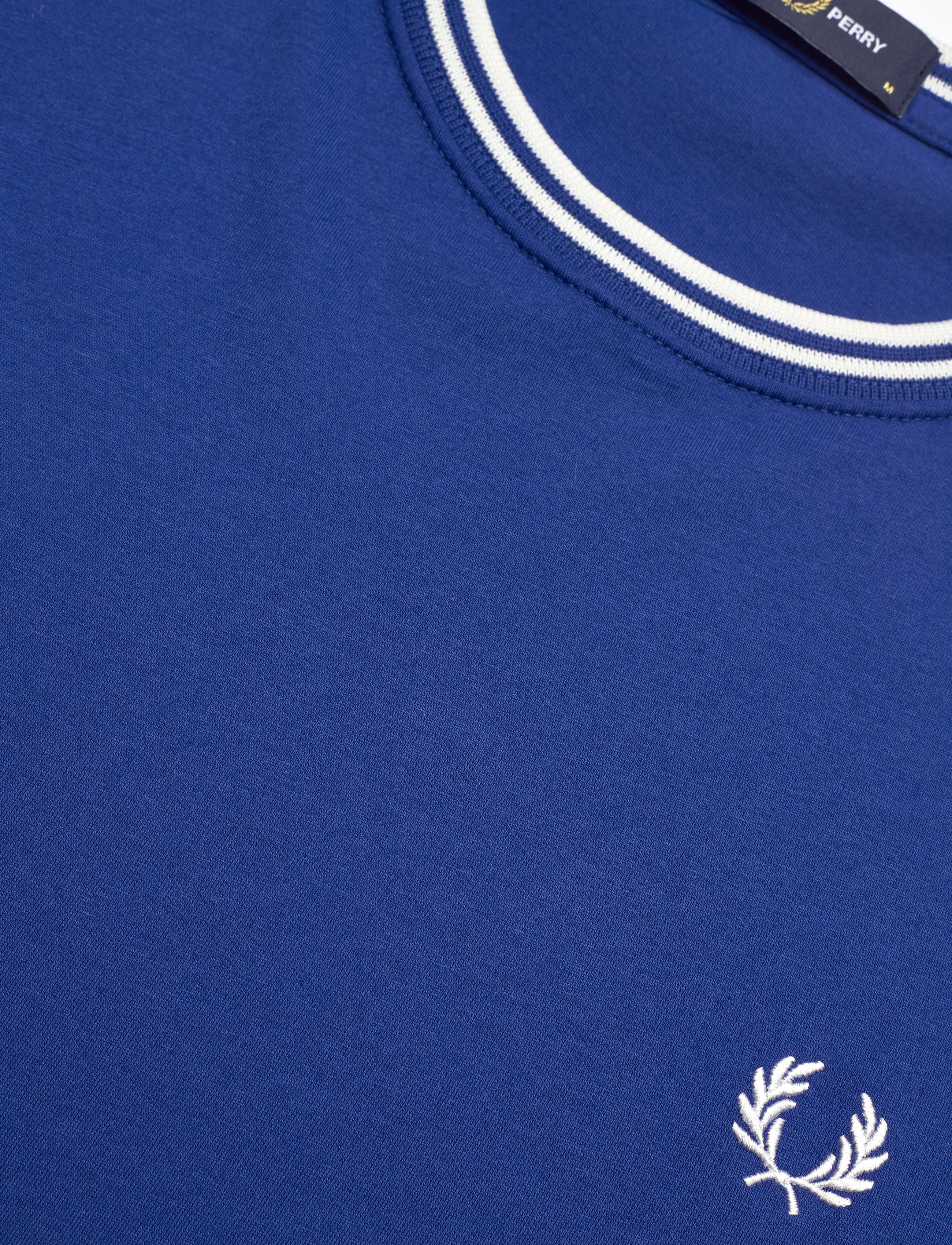 Fred Perry - TWIN TIPPED T-SHIRT - short-sleeved t-shirts - sohoe/snwht - 5