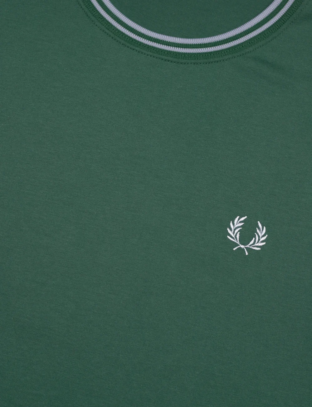 Fred Perry - TWIN TIPPED T-SHIRT - korte mouwen - sprtgrn/trackblu - 2