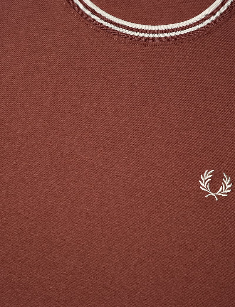Fred Perry - TWIN TIPPED T-SHIRT - kurzärmelig - whiskybrown/ecru - 2
