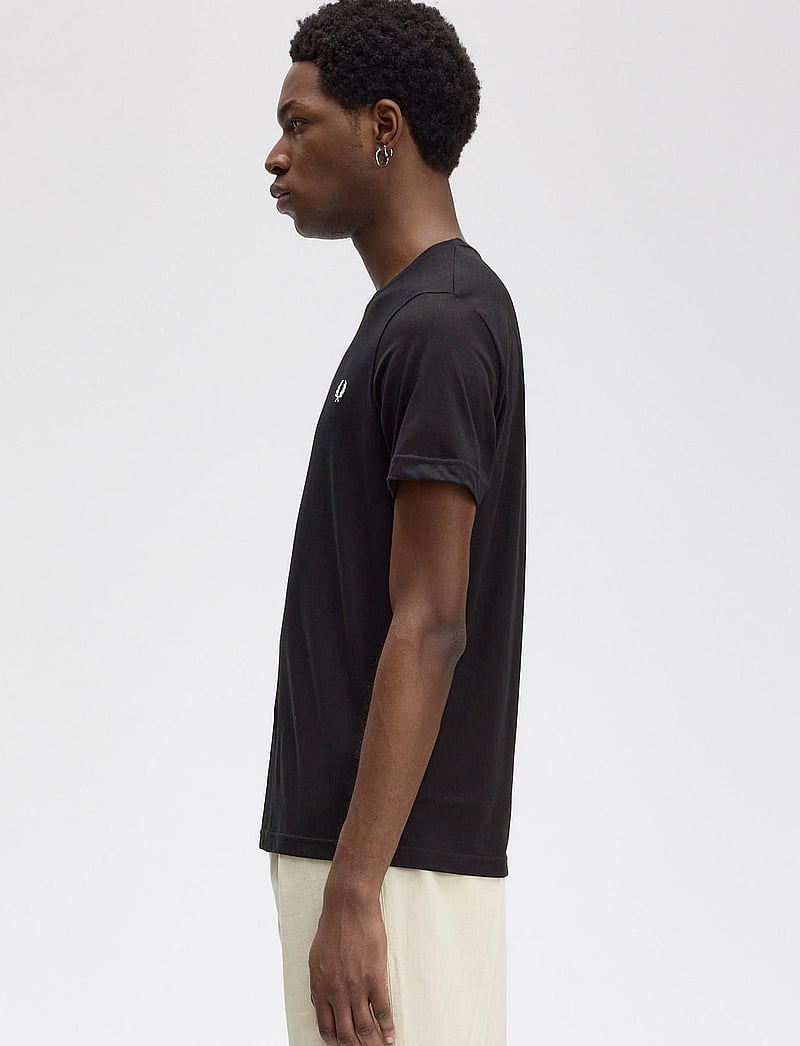 Fred Perry - CREW NECK T-SHIRT - krótki rękaw - black - 3