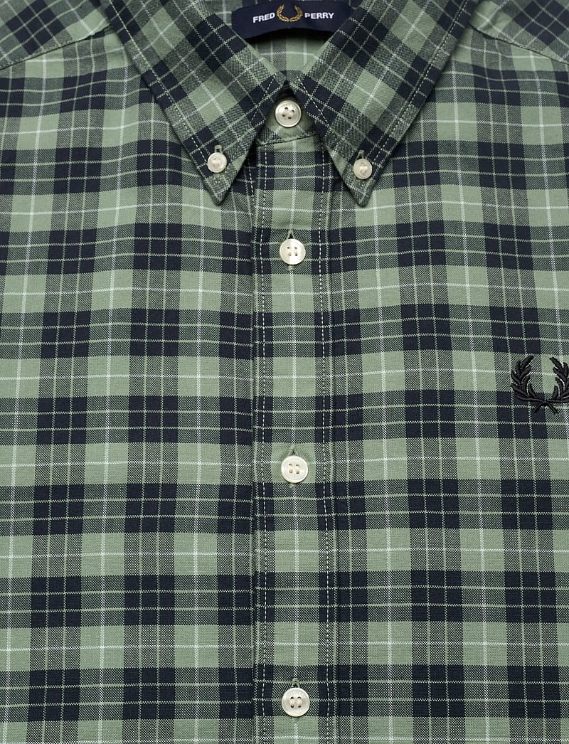 Fred Perry - TARTAN OXFORD SHIRT - ruudulised särgid - bayleaf - 2