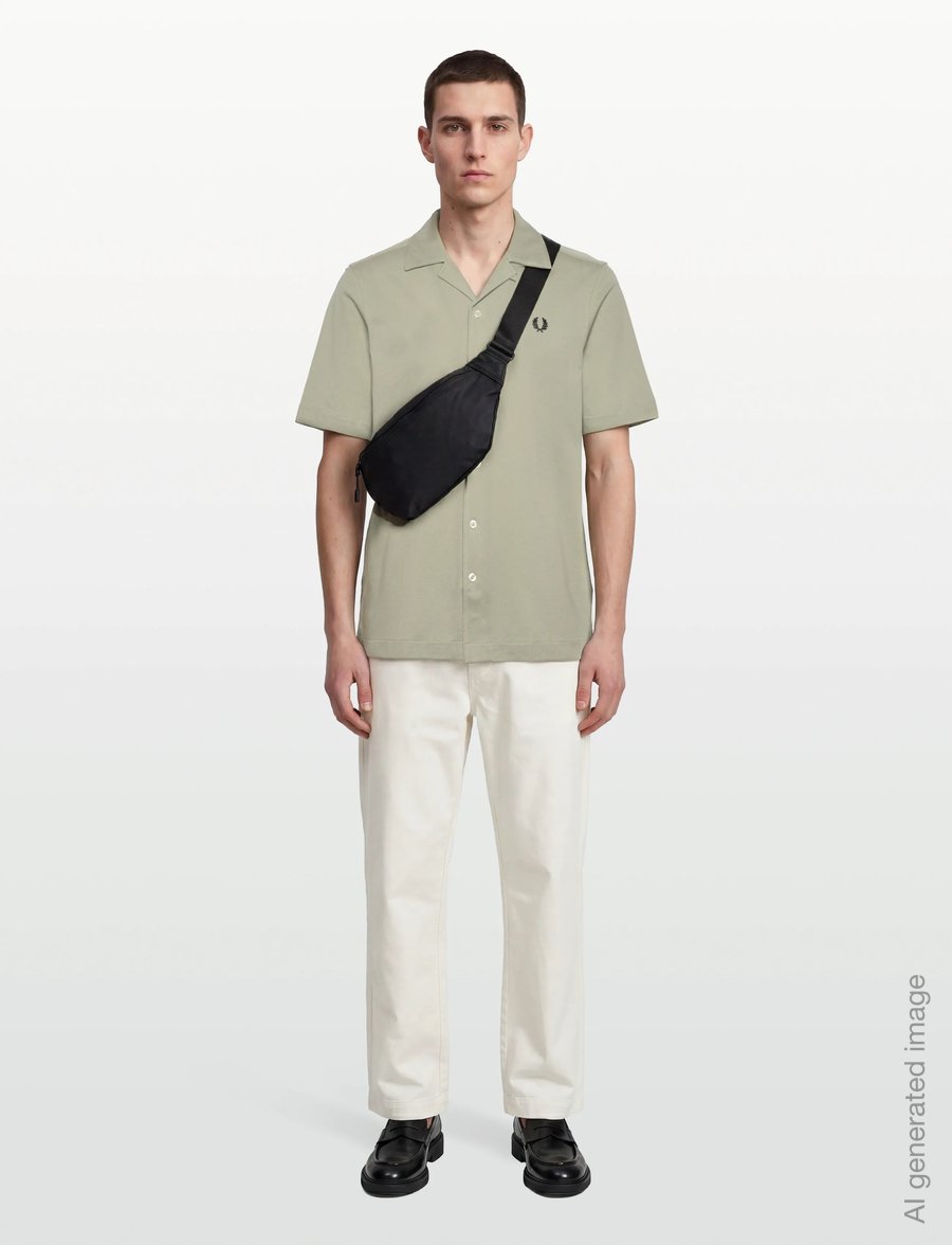 Fred Perry - COMPRESS MESH REVERE COLLAR SH - short-sleeved shirts - seagrass - 0