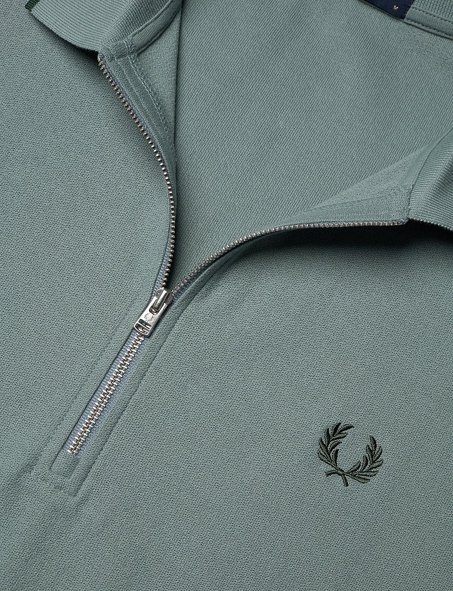 Fred Perry - CREPE PIQUE POLO SHIRT - kortærmede poloer - stockport blue - 5