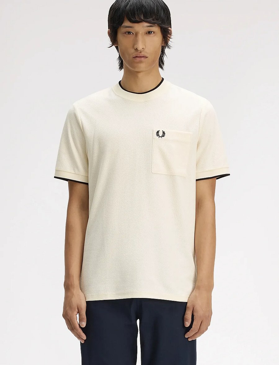 Fred Perry - POCKET DETAIL PIQUE T-SHIRT - kurzärmelige t-shirts - ecru - 0