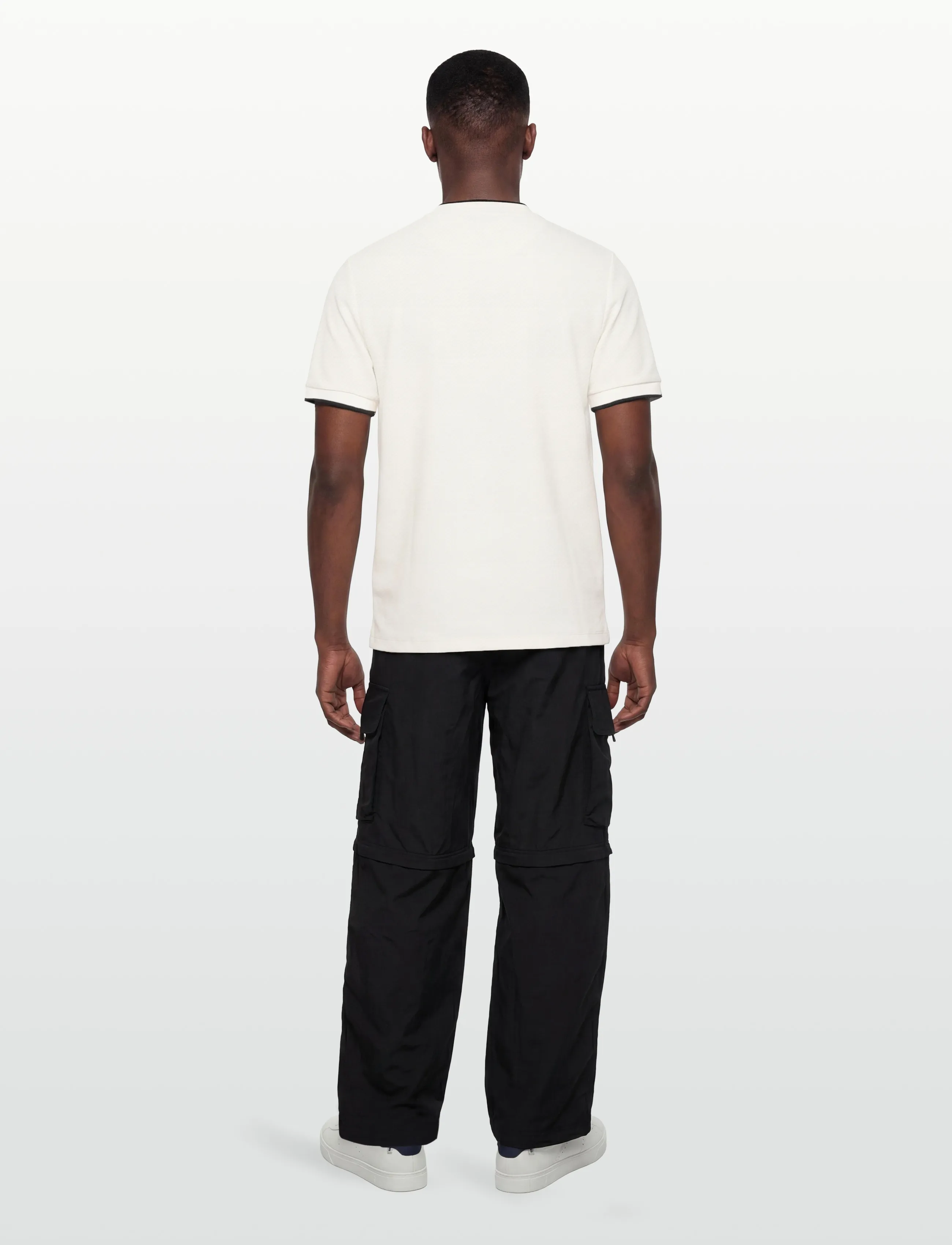 Fred Perry - POCKET DETAIL PIQUE T-SHIRT - kortærmede t-shirts - snow white - 4