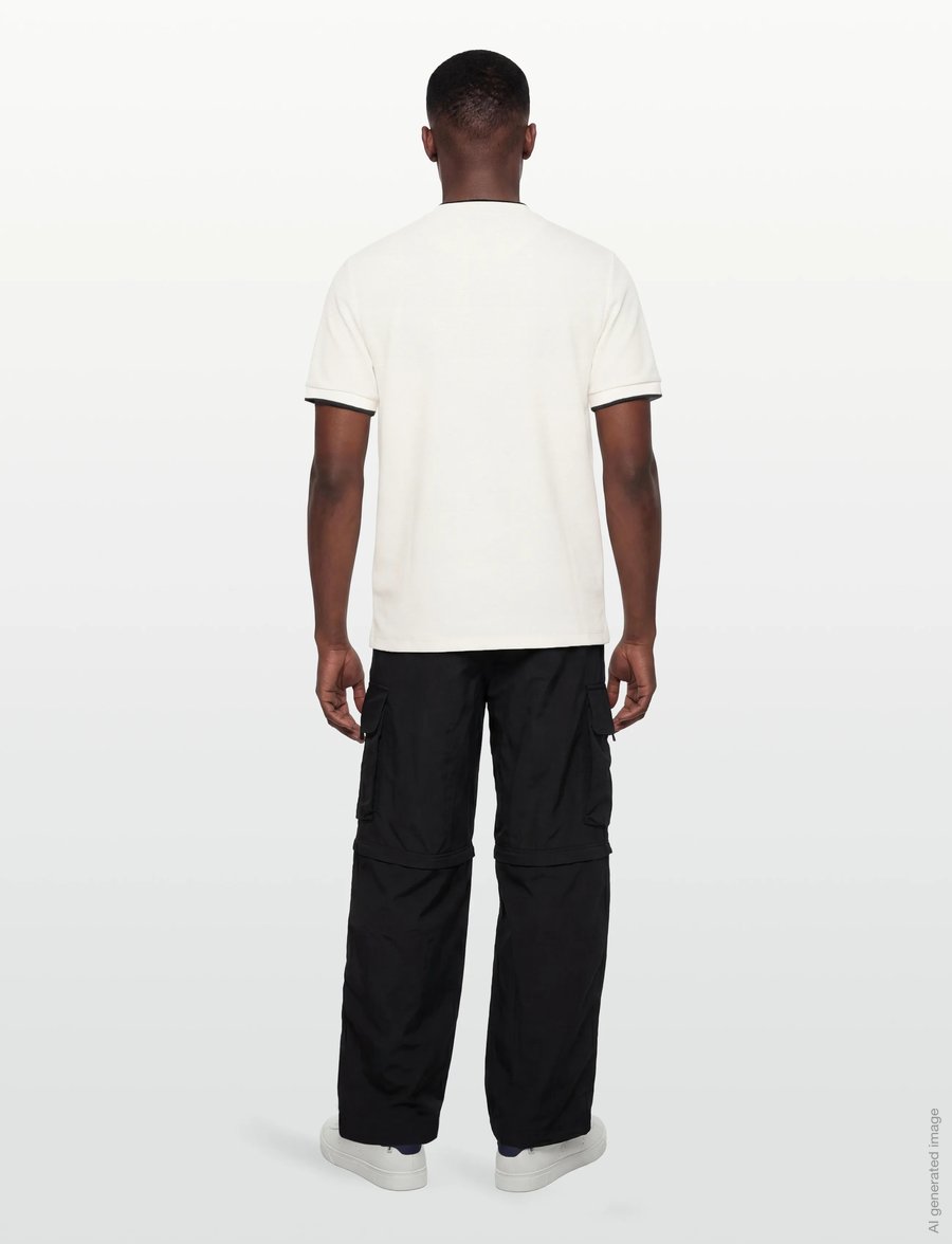 Fred Perry - POCKET DETAIL PIQUE T-SHIRT - kurzärmelige t-shirts - snow white - 4
