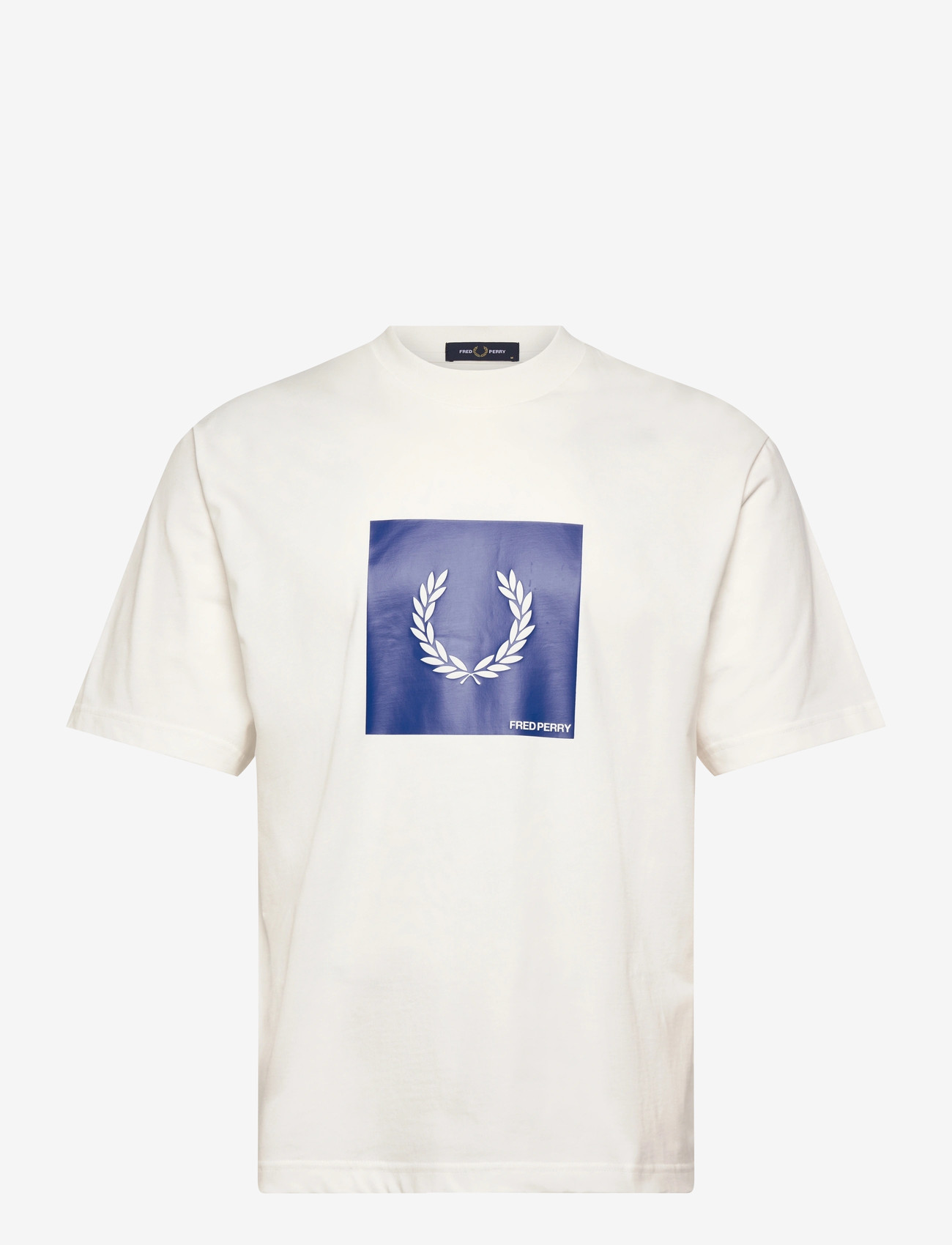 Fred Perry - BOX GRAPHIC T-SHIRT - kurzärmelig - snow white - 0