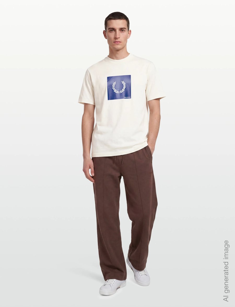 Fred Perry - BOX GRAPHIC T-SHIRT - t-krekli ar īsām piedurknēm - snow white - 0