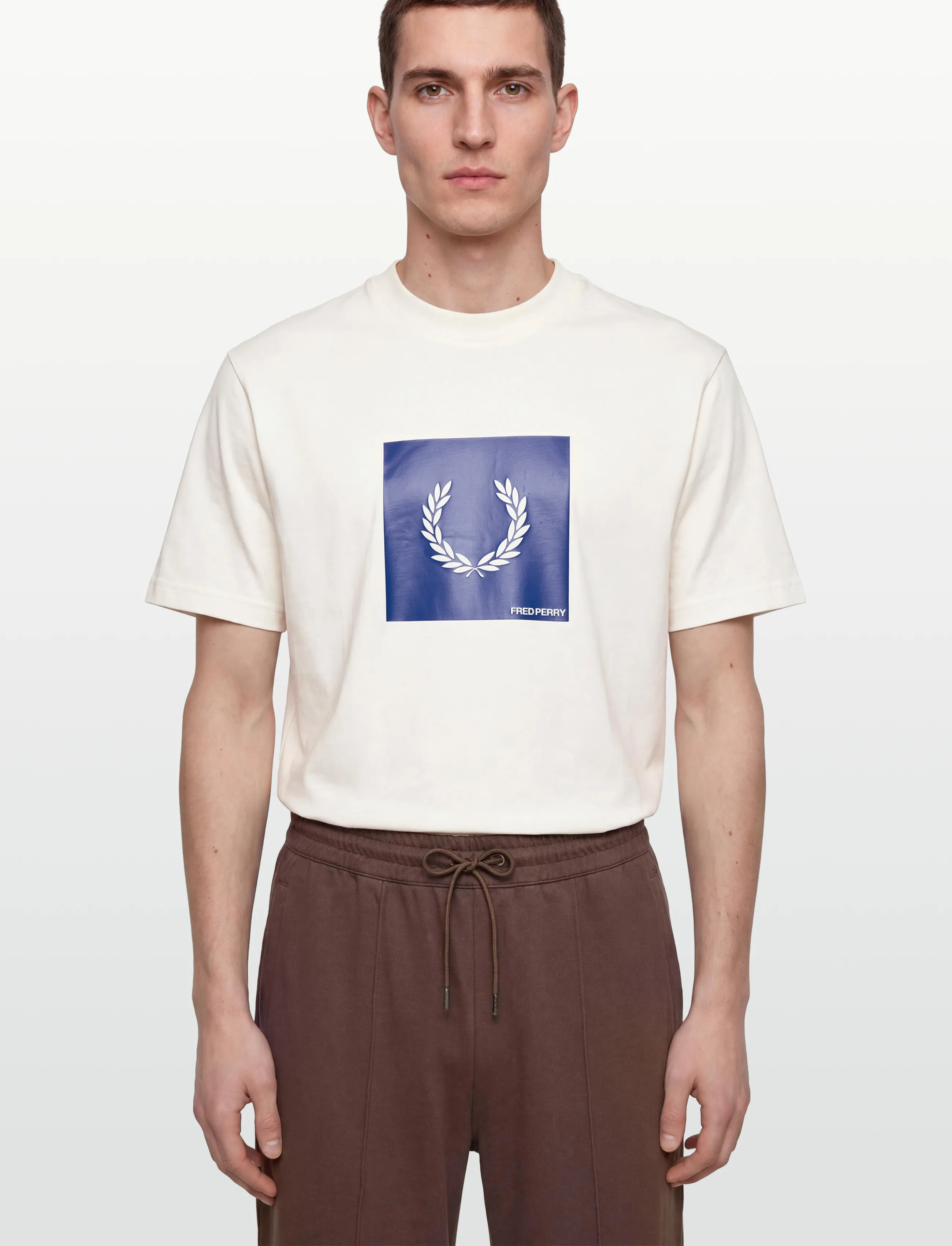 Fred Perry - BOX GRAPHIC T-SHIRT - short-sleeved t-shirts - snow white - 3