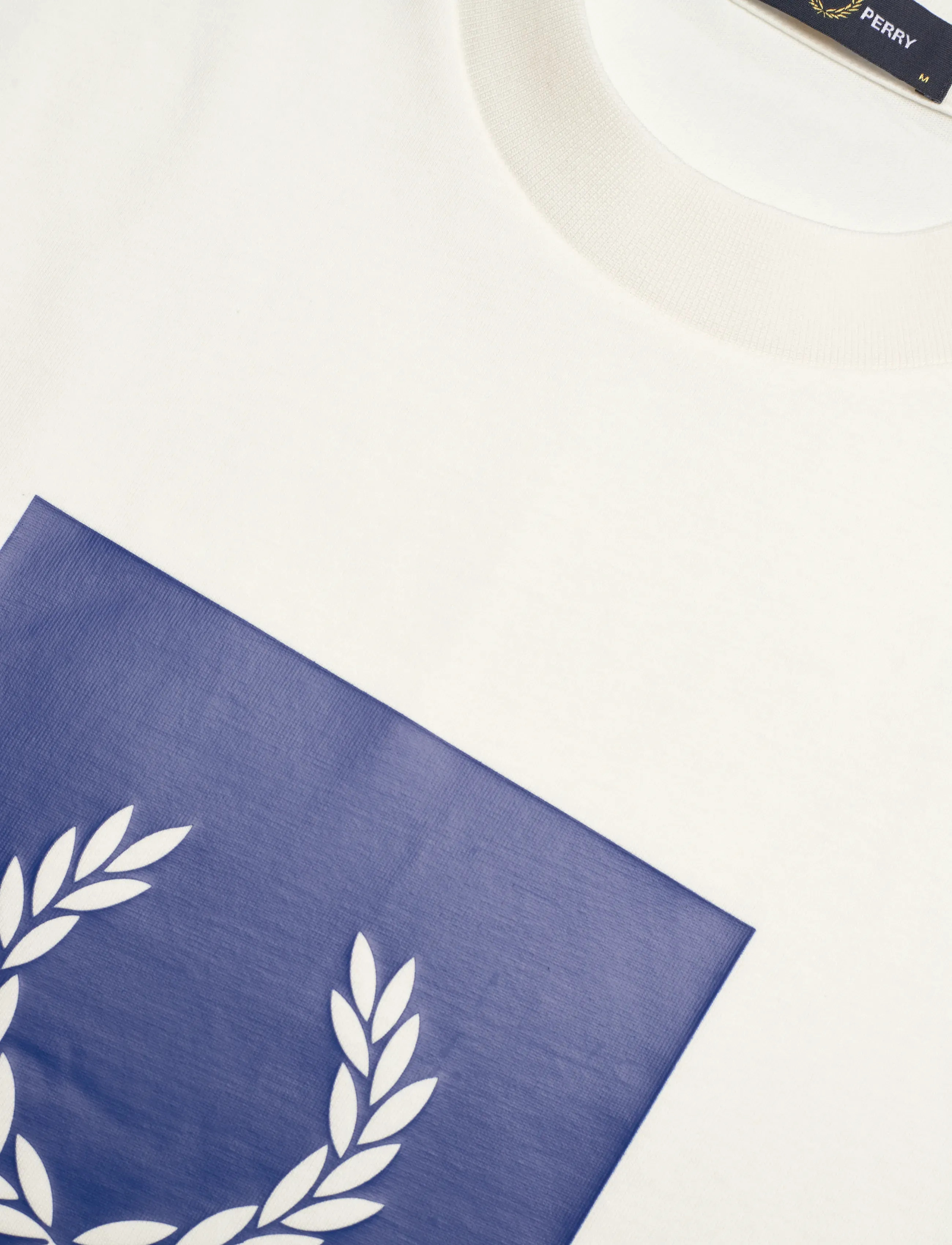 Fred Perry - BOX GRAPHIC T-SHIRT - kortærmede t-shirts - snow white - 5