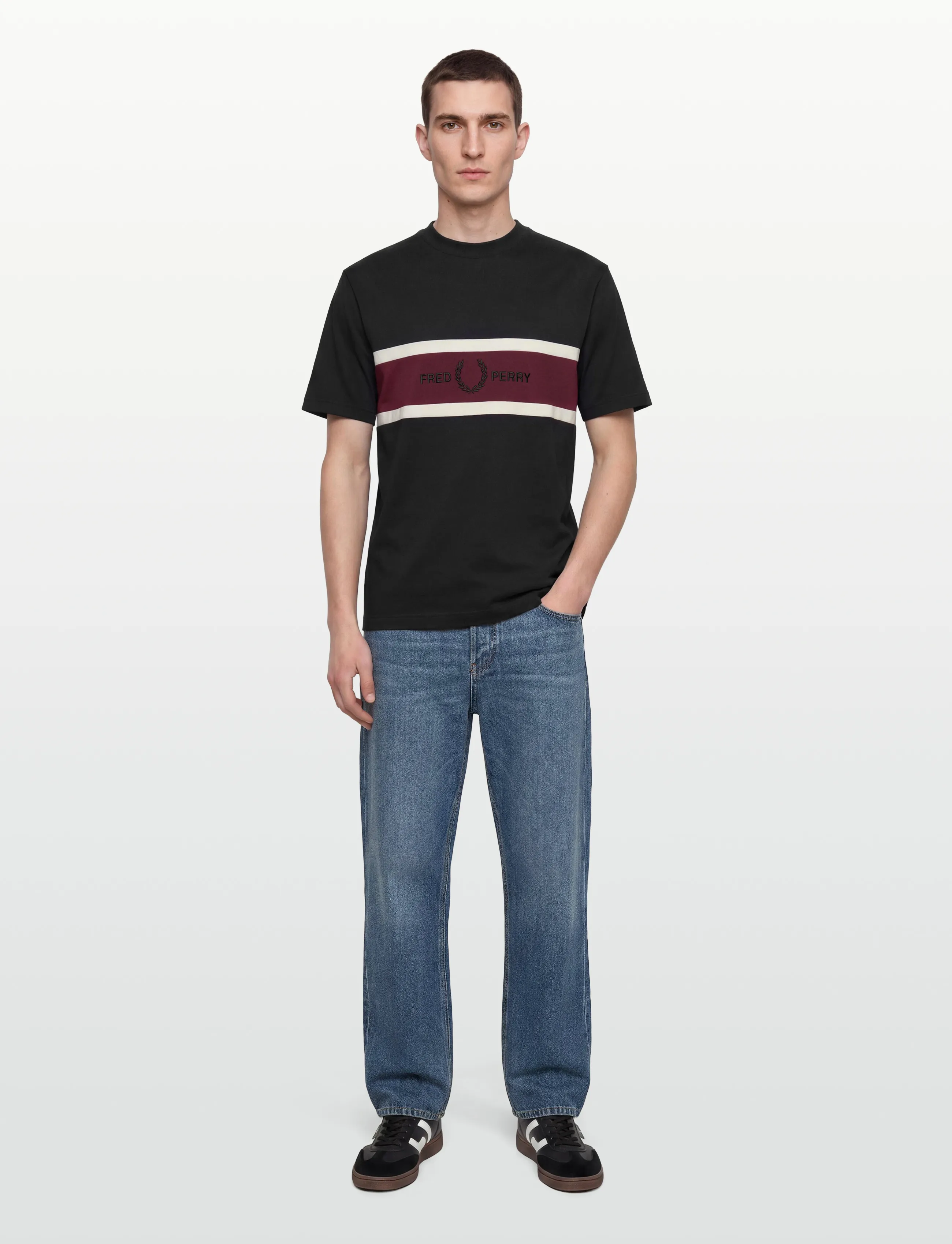 Fred Perry Embroidered Panel Tee, M, T-shirts, Schwarz - Short-sleeved, Männerswear