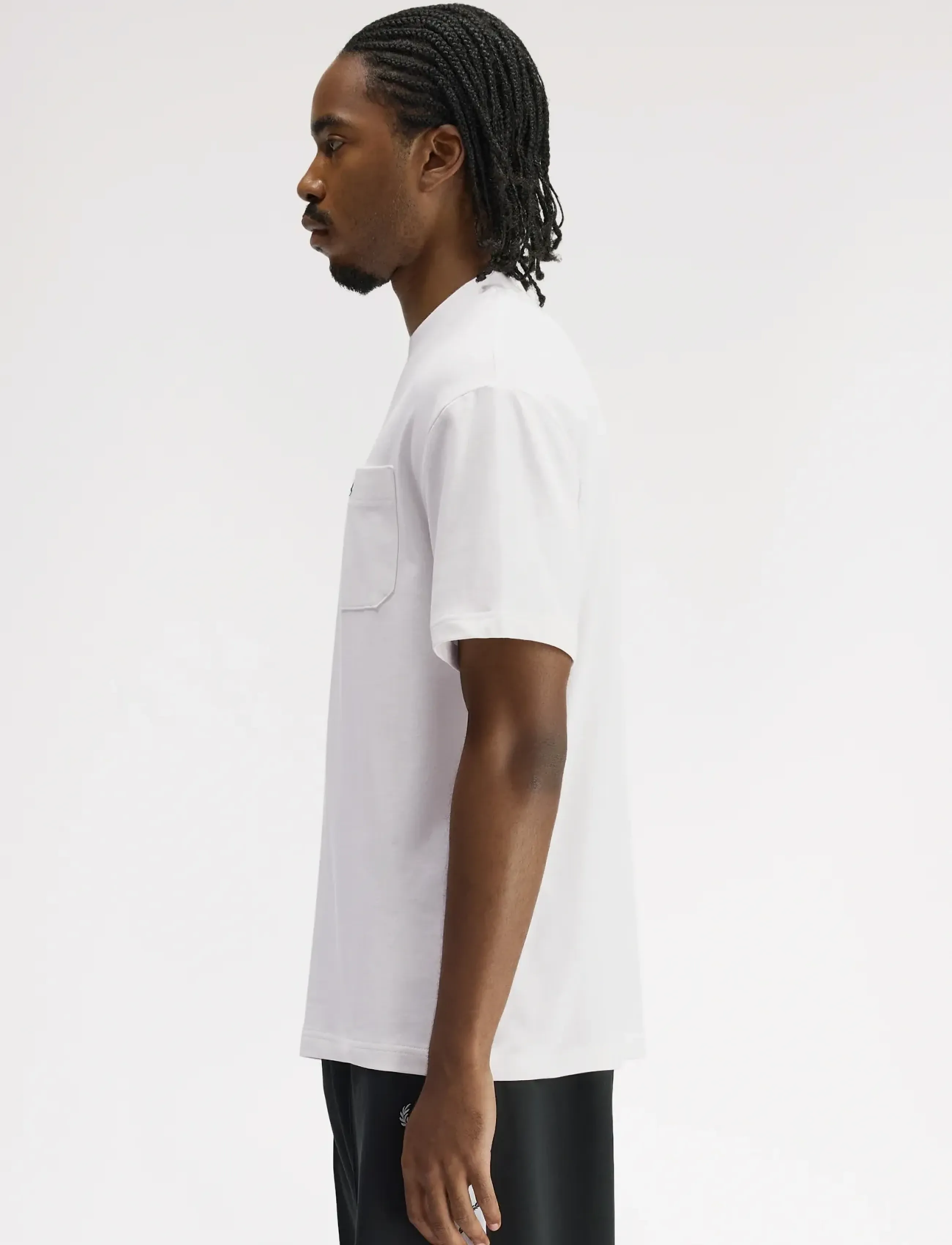 Fred Perry - POCKET DETAIL T-SHIRT - lühikeste varrukatega t-särgid - snow white - 3