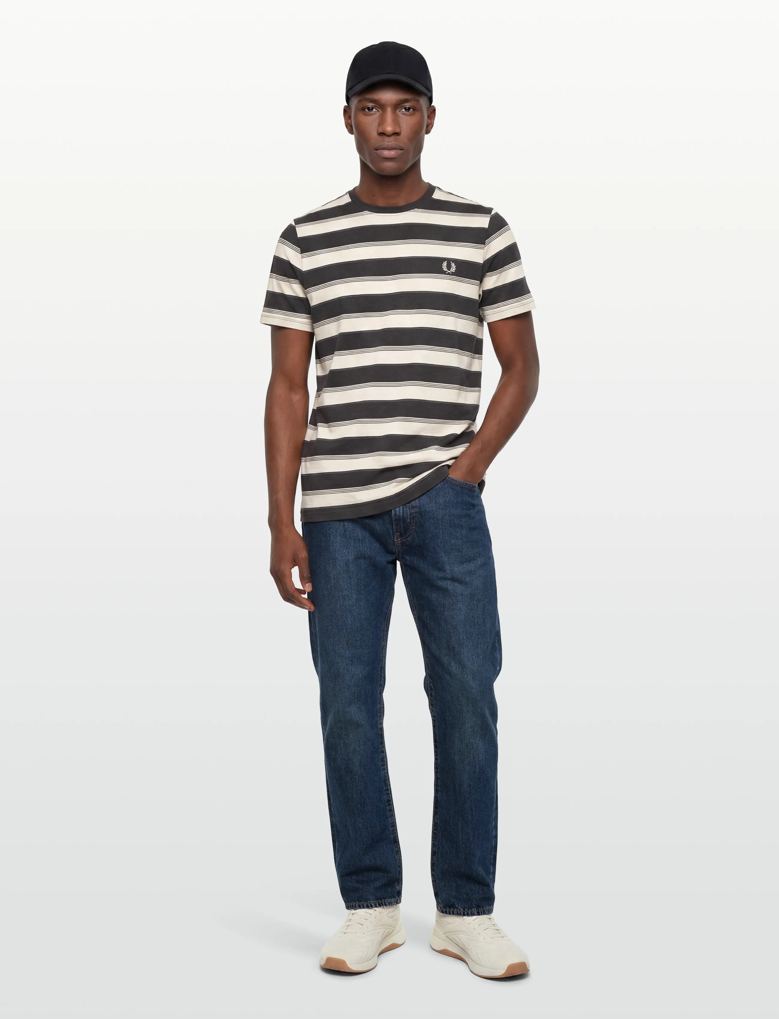 Fred Perry FINE STRIPE T-SHIRT - Riided - ANCHOR GREY / cream