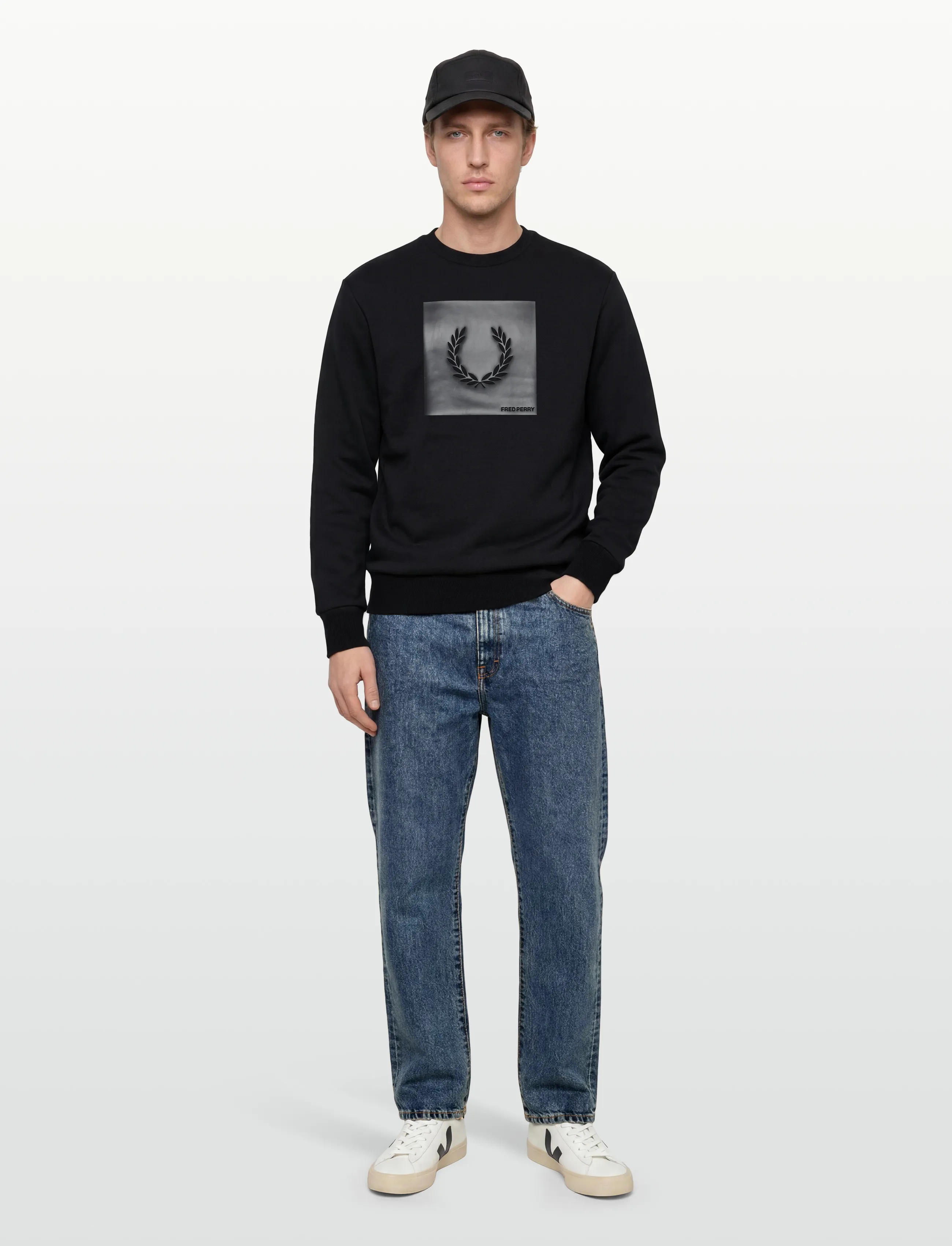 Fred Perry Box Graphic Sweatshirt, XL, Sweatshirts & Hoodies, Schwarz - Sweatshirts, Männerswear